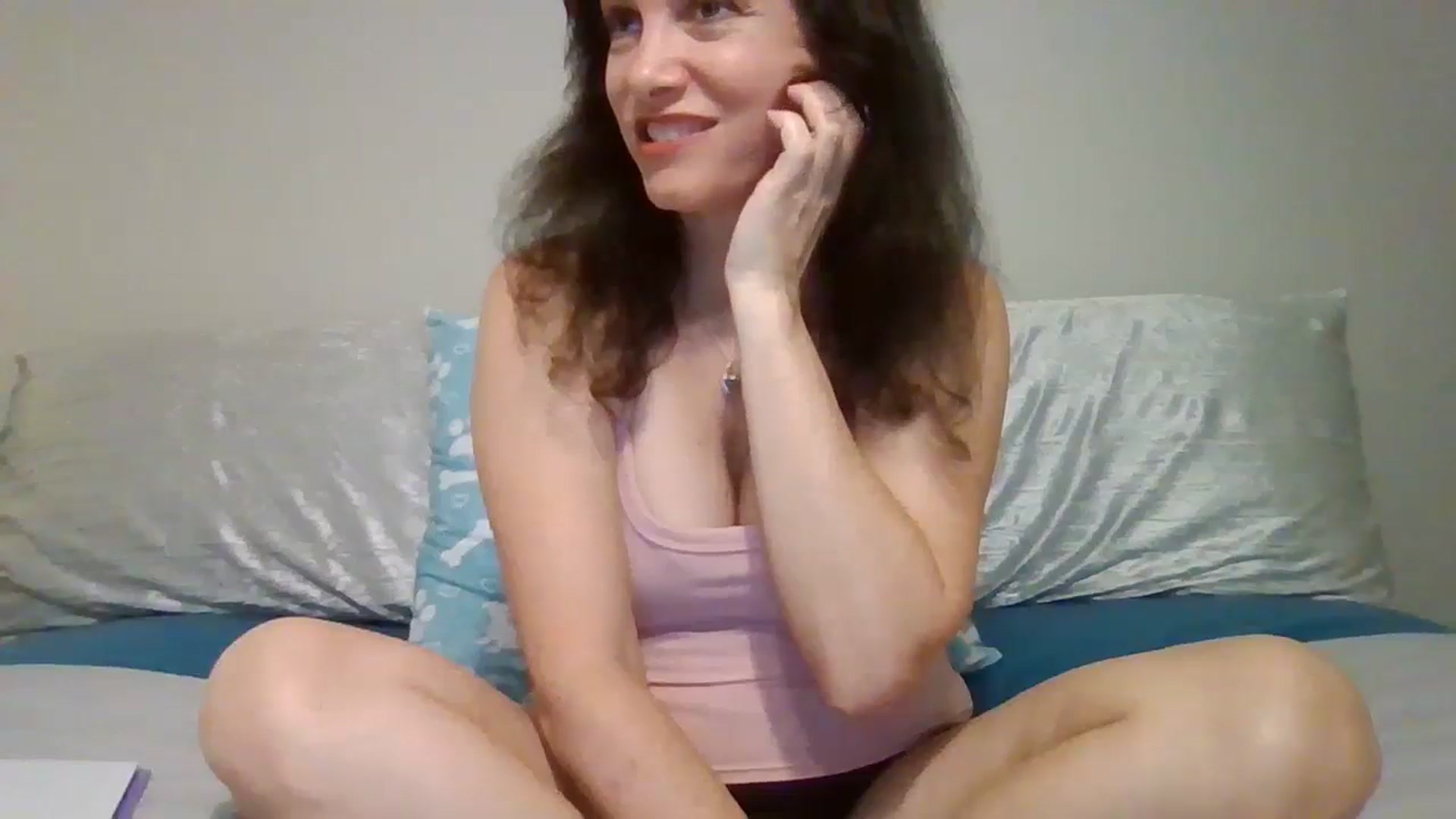 Gallery image thumbnail from LVDOLL's myfreecams stream on, 10/08/2024, 02:15 image 12 of 20