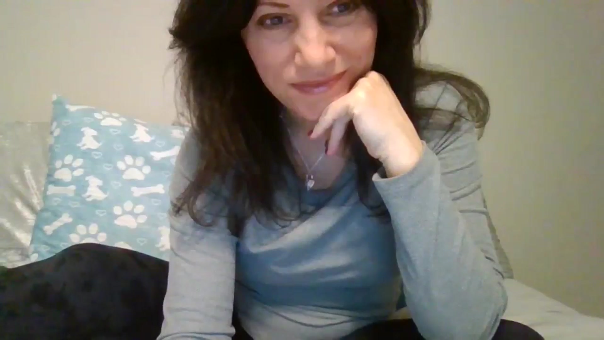 Gallery image thumbnail from LVDOLL's myfreecams stream on, 10/08/2024, 23:33 image 14 of 20