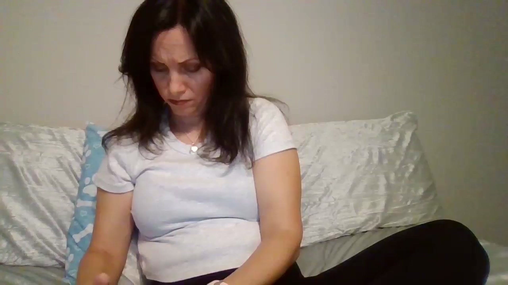 Gallery image thumbnail from LVDOLL's myfreecams stream on, 10/09/2024, 23:30 image 3 of 20