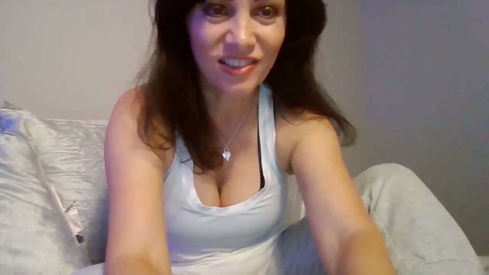 Gallery image thumbnail from LVDOLL's myfreecams stream on, 10/11/2024, 04:13 image 6 of 20