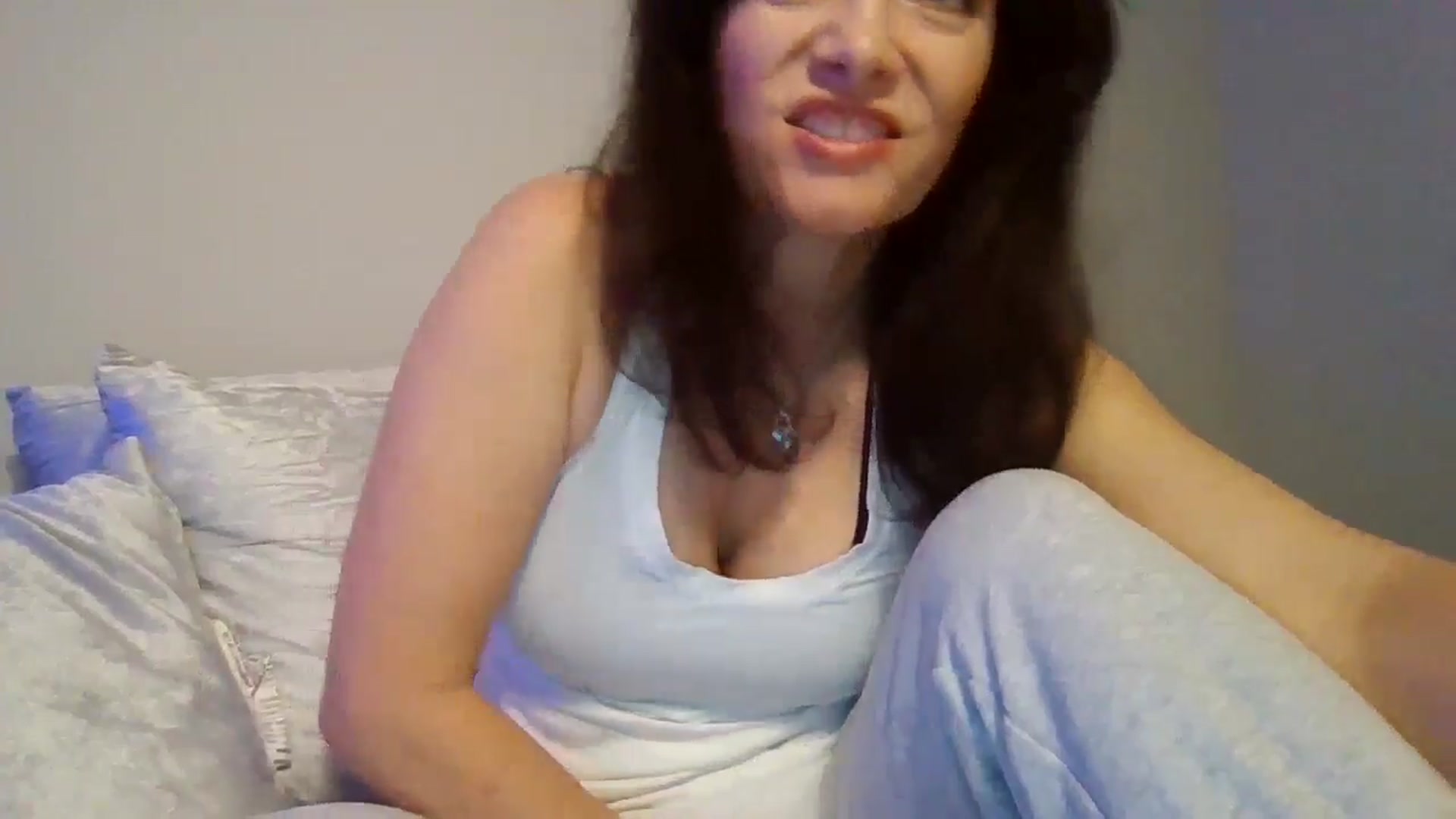 Gallery image thumbnail from LVDOLL's myfreecams stream on, 10/11/2024, 04:13 image 15 of 20