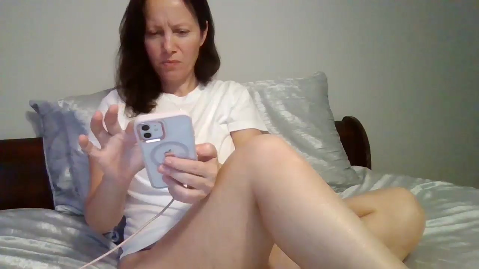 Gallery image thumbnail from LVDOLL's myfreecams stream on, 10/17/2024, 03:47 image 14 of 20