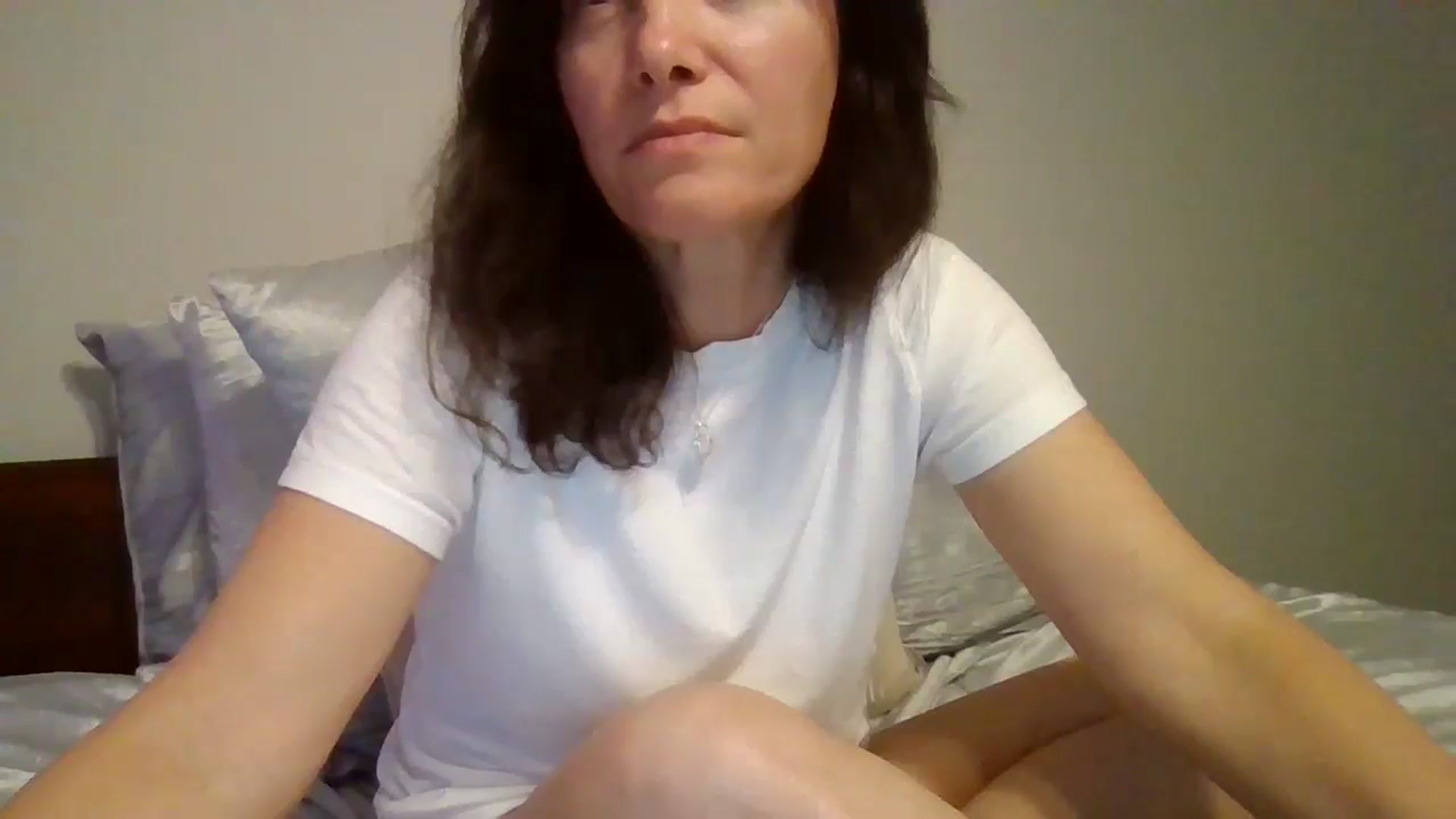 Gallery image thumbnail from LVDOLL's myfreecams stream on, 10/17/2024, 03:47 image 10 of 20
