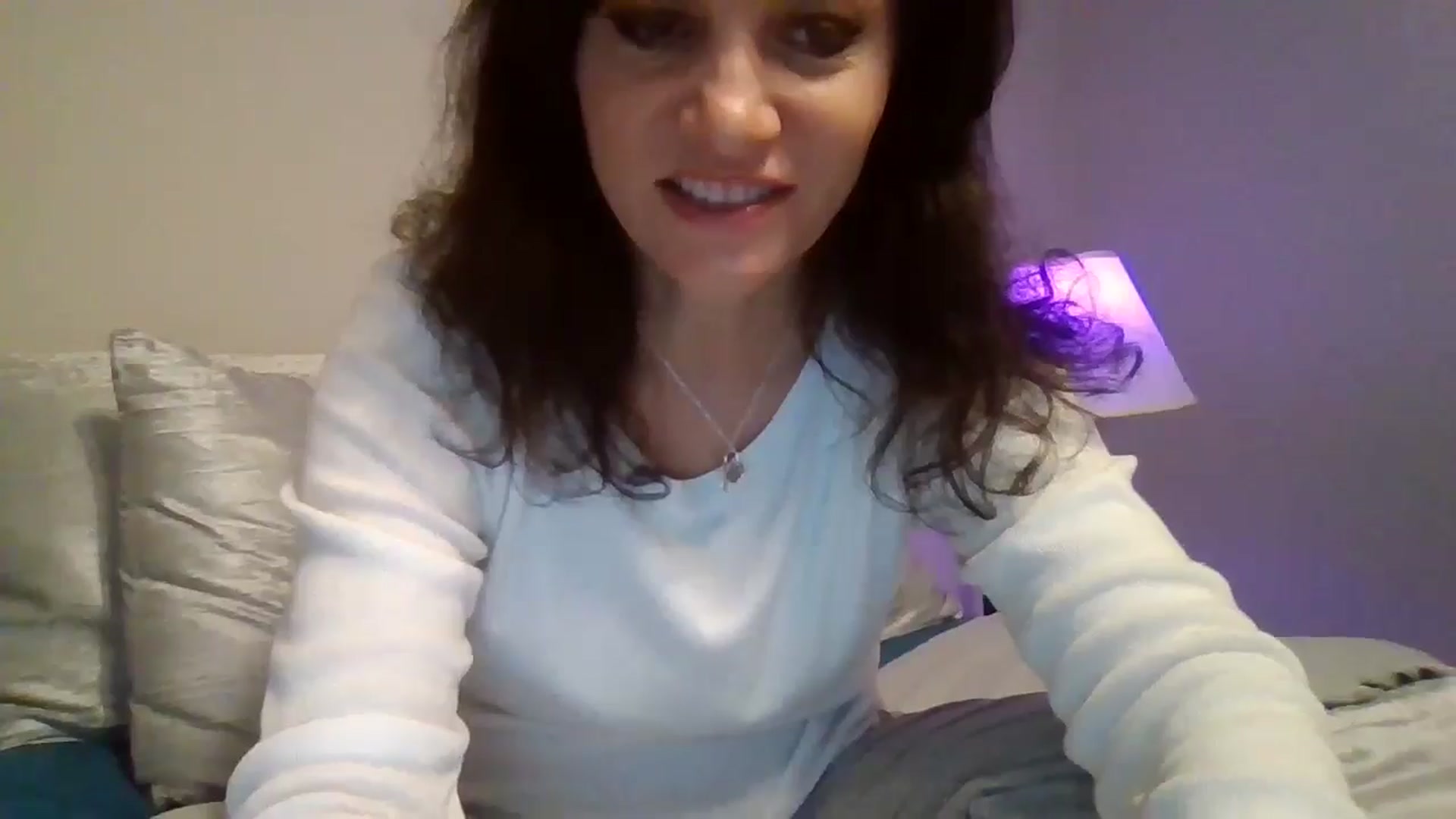 Gallery image thumbnail from LVDOLL's myfreecams stream on, 10/19/2024, 24:01 image 9 of 20