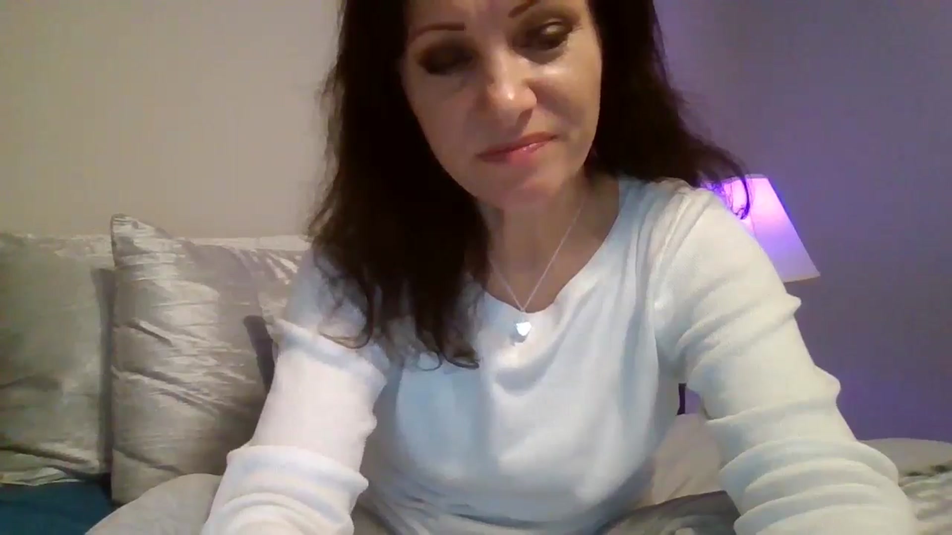 Gallery image thumbnail from LVDOLL's myfreecams stream on, 10/19/2024, 24:01 image 16 of 20