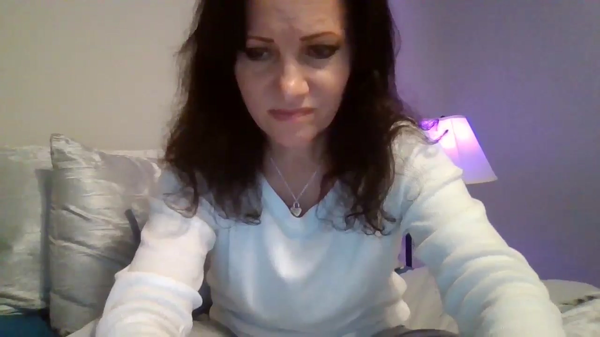 Gallery image thumbnail from LVDOLL's myfreecams stream on, 10/19/2024, 01:32 image 4 of 20