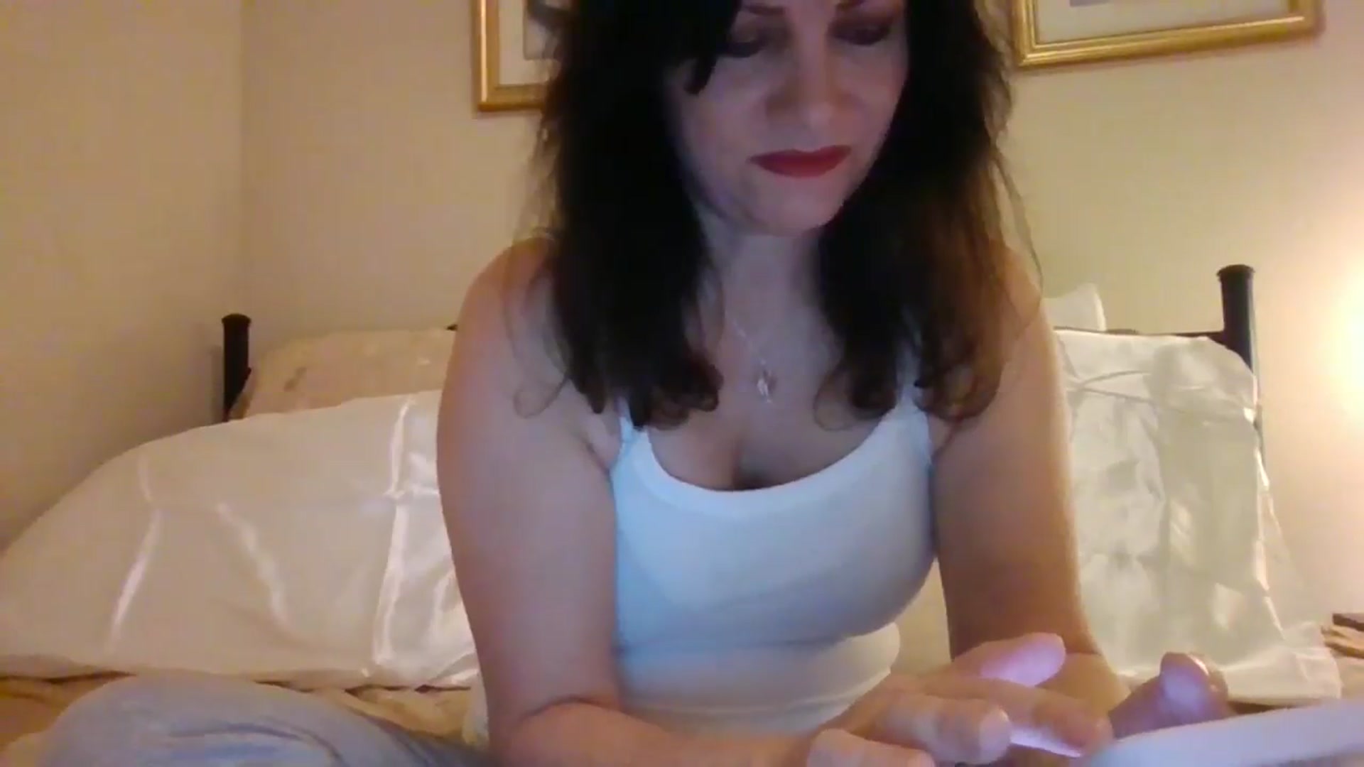 Gallery image thumbnail from LVDOLL's myfreecams stream on, 10/28/2024, 05:12 image 4 of 20