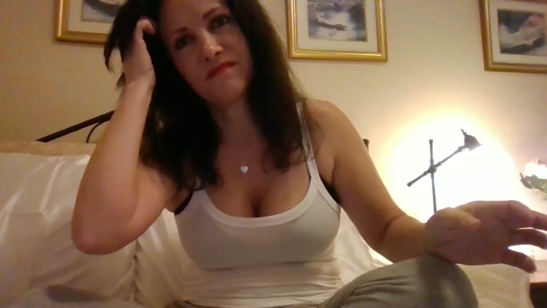 Gallery image thumbnail from LVDOLL's myfreecams stream on, 10/28/2024, 05:12 image 11 of 20