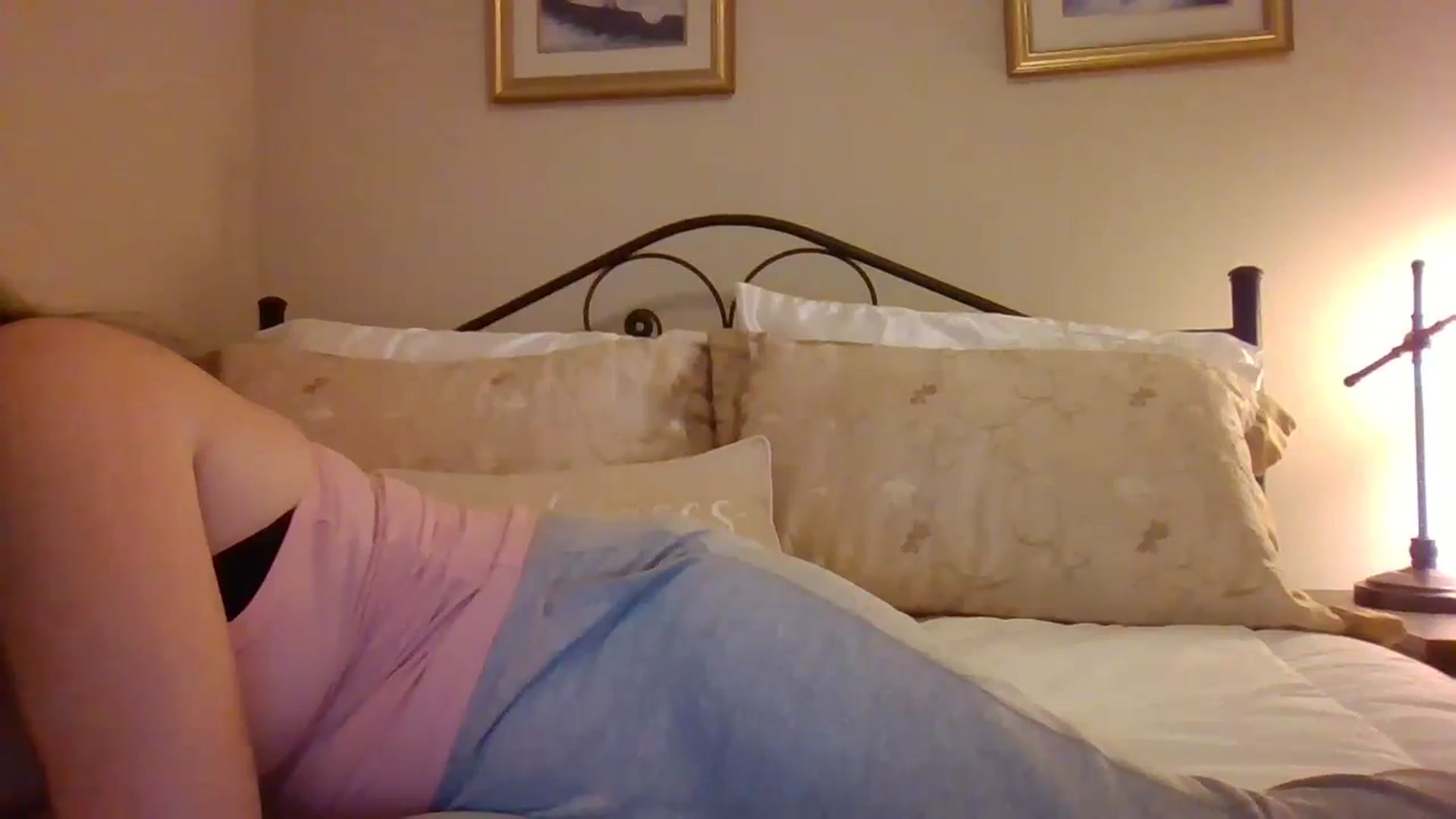 Gallery image thumbnail from LVDOLL's myfreecams stream on, 10/29/2024, 04:15 image 6 of 20