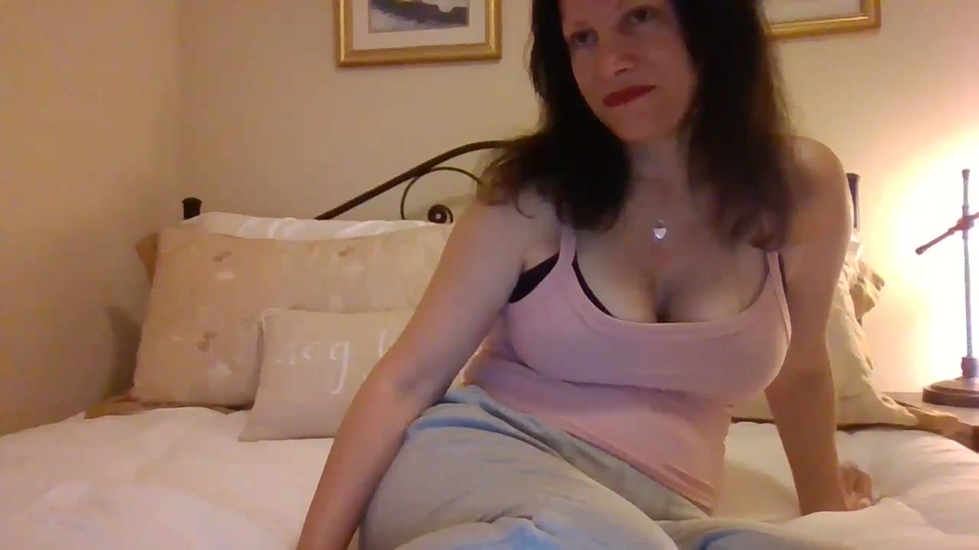 Gallery image thumbnail from LVDOLL's myfreecams stream on, 10/29/2024, 04:15 image 4 of 20