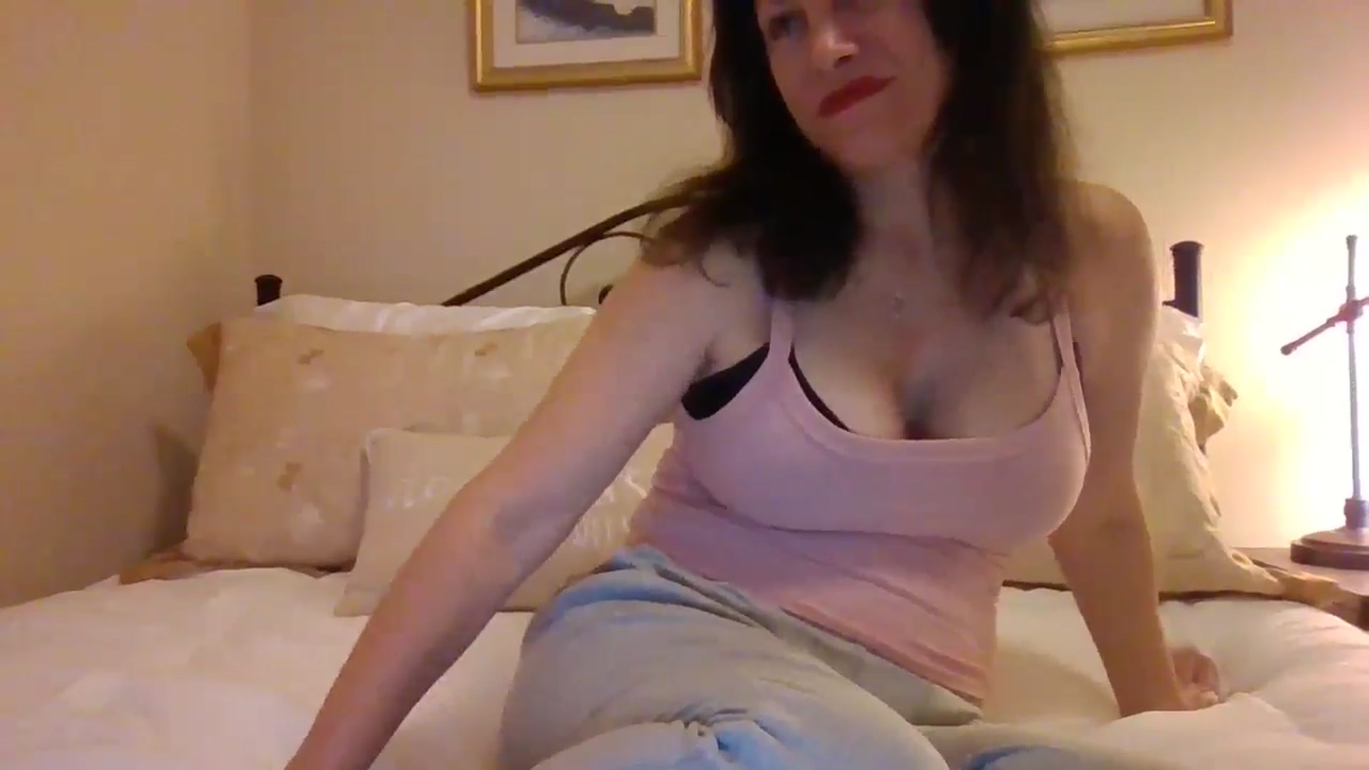 Gallery image thumbnail from LVDOLL's myfreecams stream on, 10/29/2024, 04:15 image 3 of 20