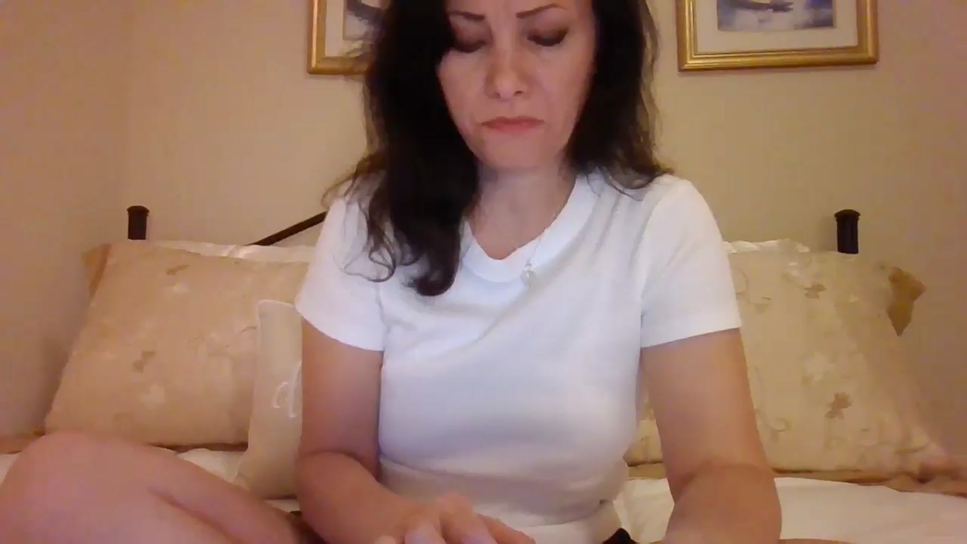 Gallery image thumbnail from LVDOLL's myfreecams stream on, 10/30/2024, 06:56 image 5 of 20