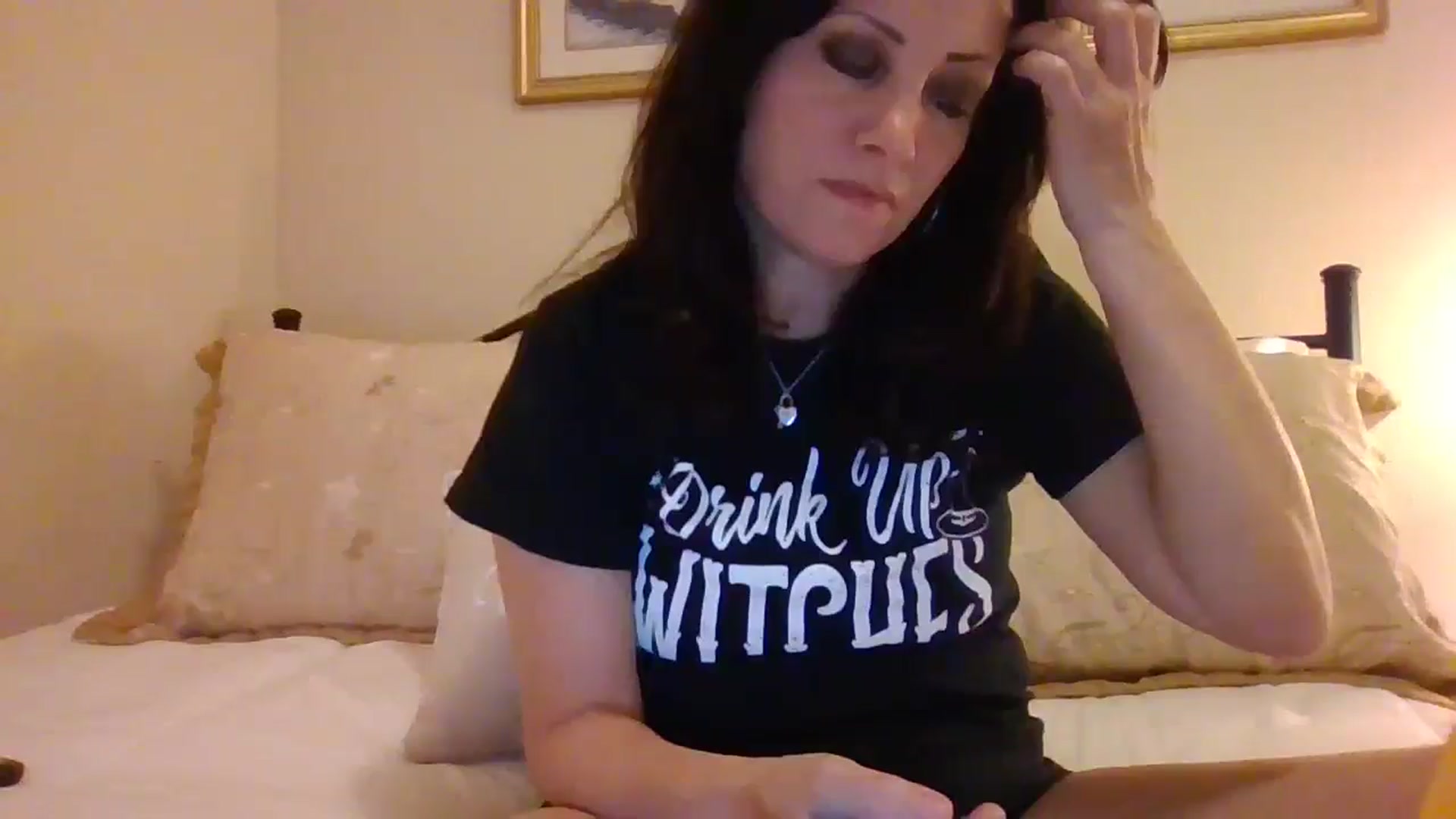Gallery image thumbnail from LVDOLL's myfreecams stream on, 11/01/2024, 06:18 image 15 of 20