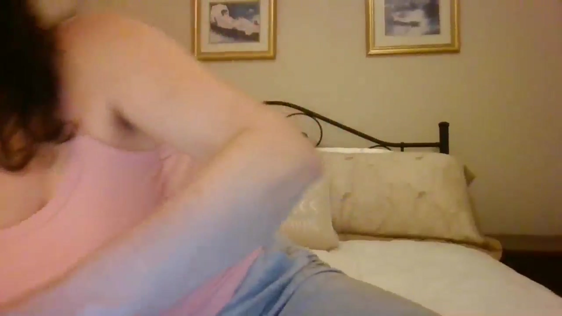 Gallery image thumbnail from LVDOLL's myfreecams stream on, 11/02/2024, 06:45 image 9 of 20