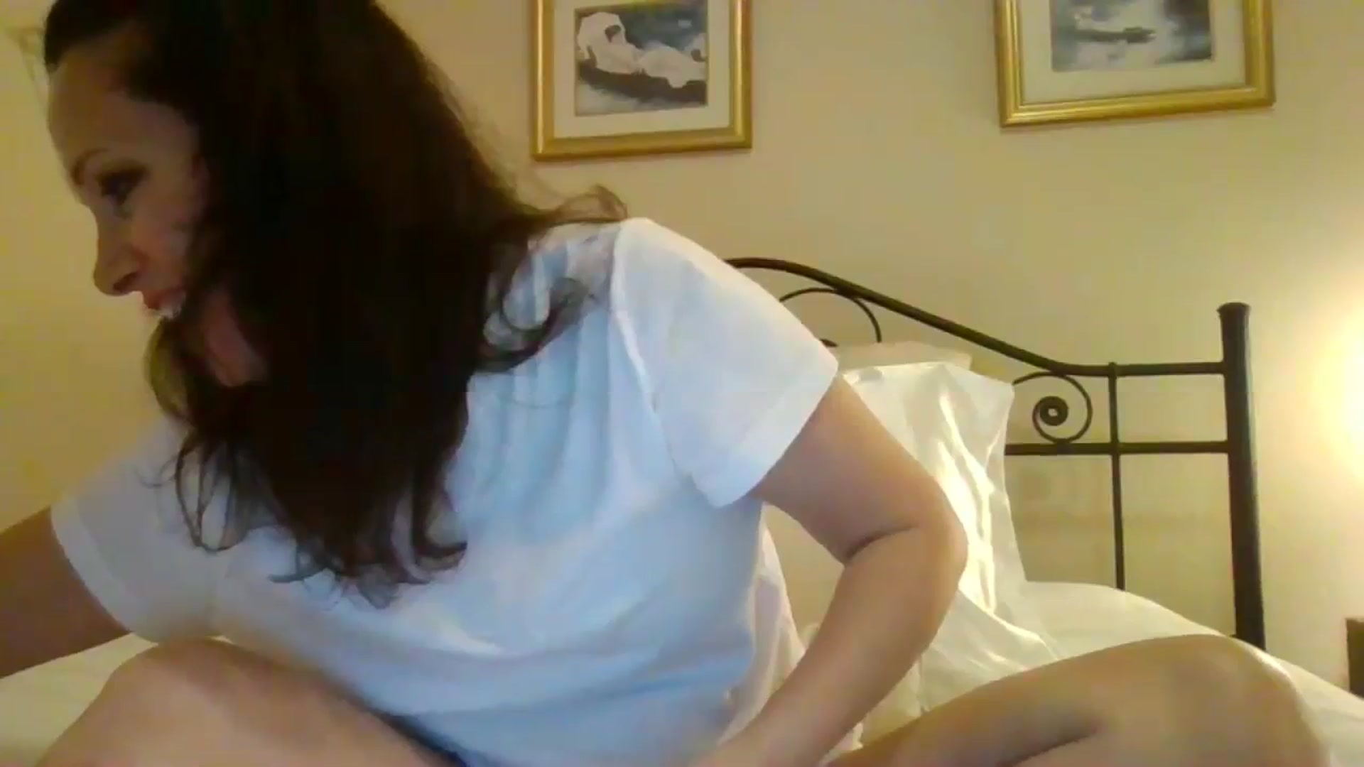 Gallery image thumbnail from LVDOLL's myfreecams stream on, 11/04/2024, 05:25 image 6 of 20