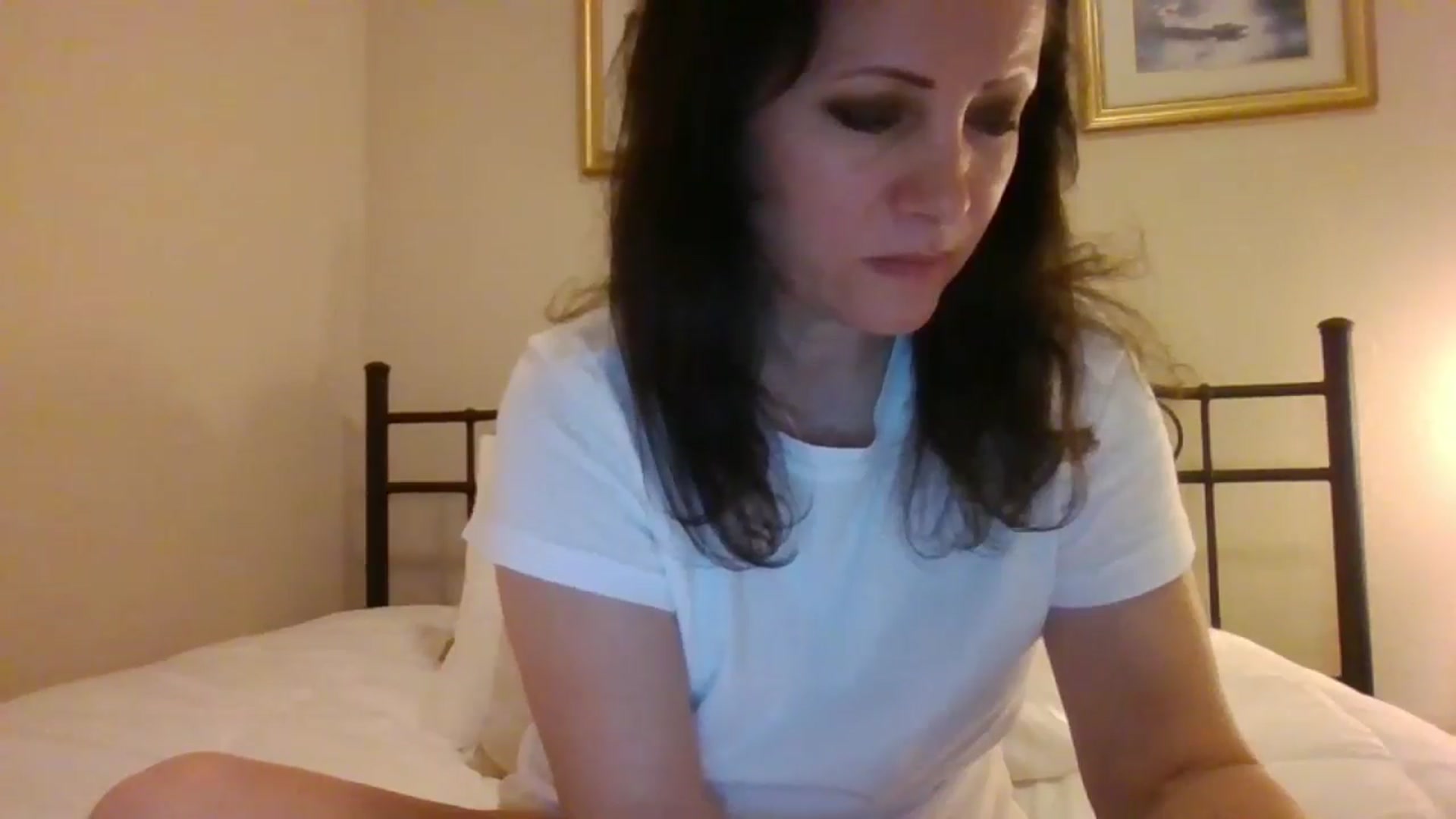 Gallery image thumbnail from LVDOLL's myfreecams stream on, 11/04/2024, 05:25 image 13 of 20