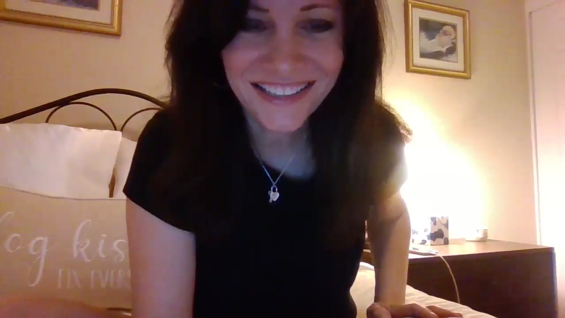 Gallery image thumbnail from LVDOLL's myfreecams stream on, 11/05/2024, 04:55 image 19 of 20