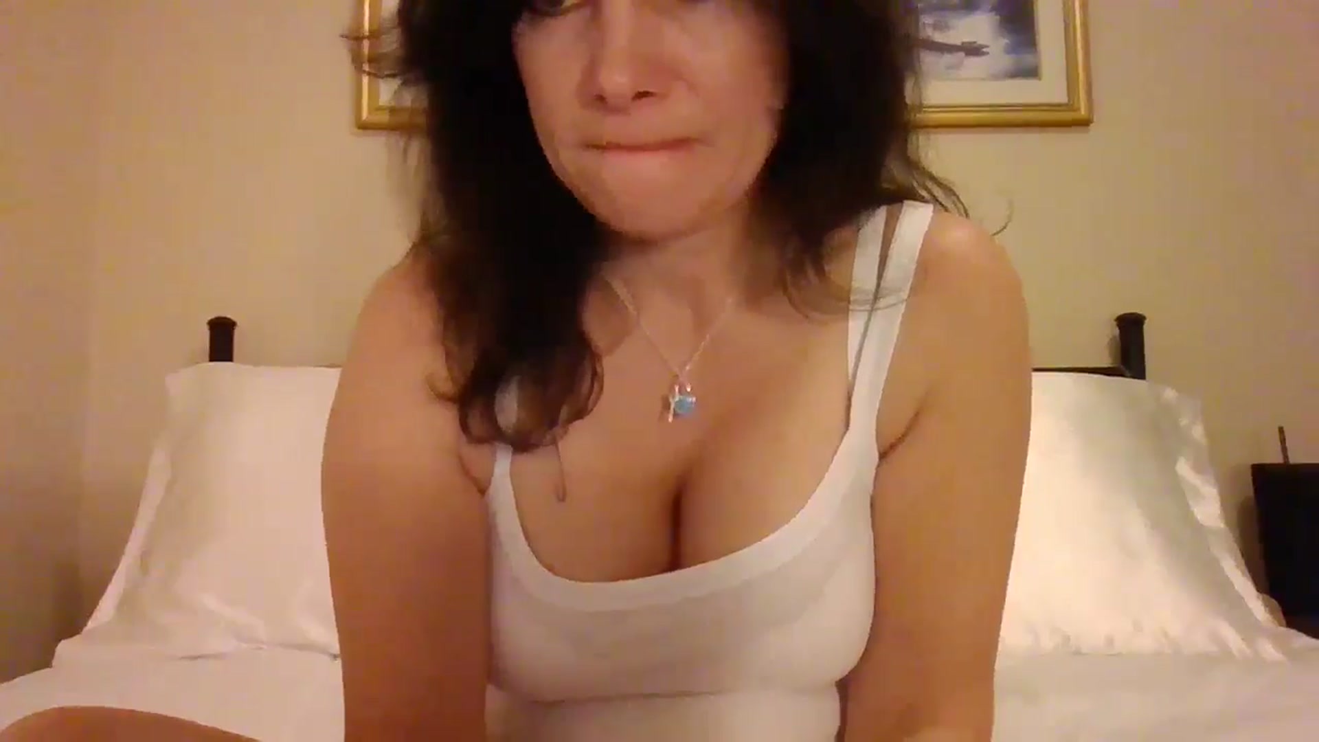 Gallery image thumbnail from LVDOLL's myfreecams stream on, 11/09/2024, 04:46 image 10 of 20