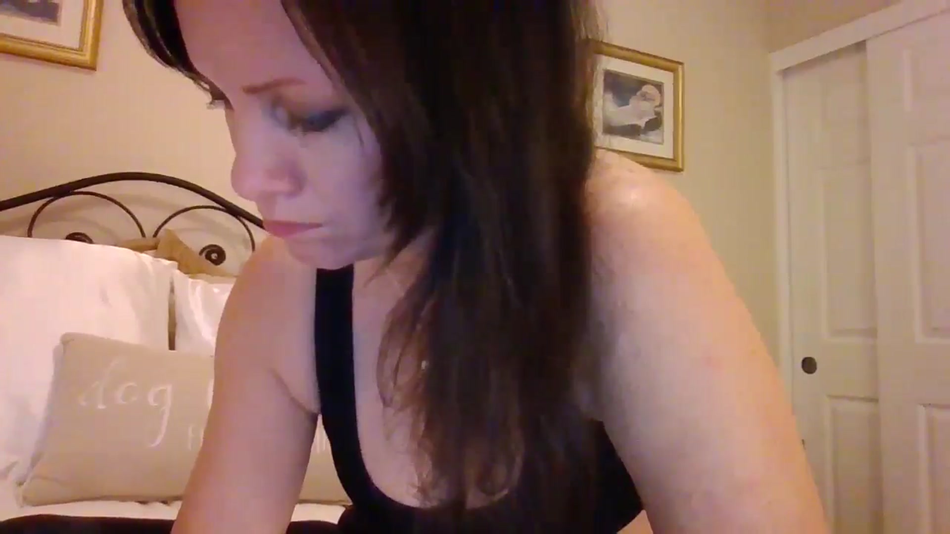 Gallery image thumbnail from LVDOLL's myfreecams stream on, 11/12/2024, 05:13 image 16 of 20