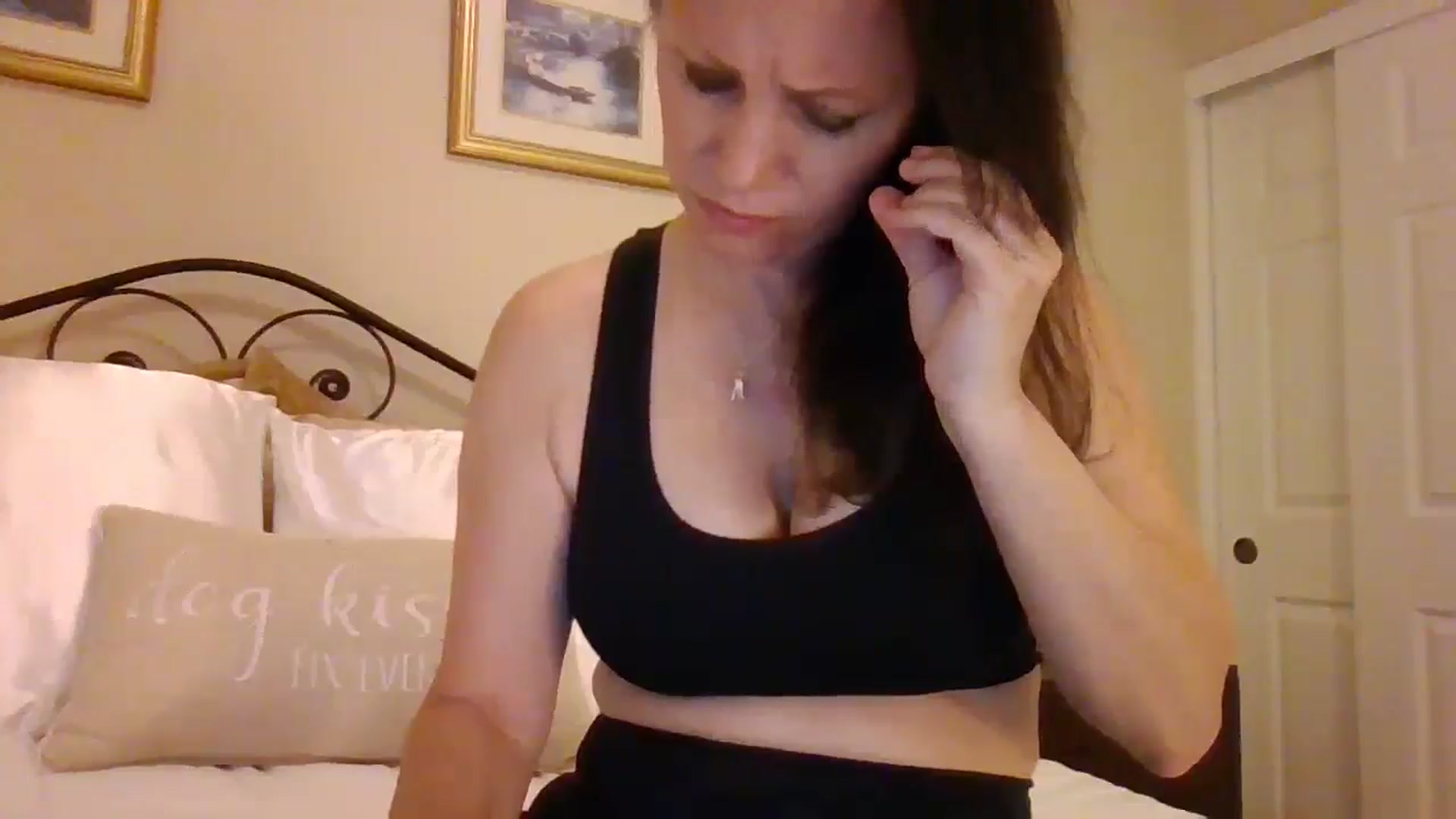 Gallery image thumbnail from LVDOLL's myfreecams stream on, 11/12/2024, 05:13 image 20 of 20
