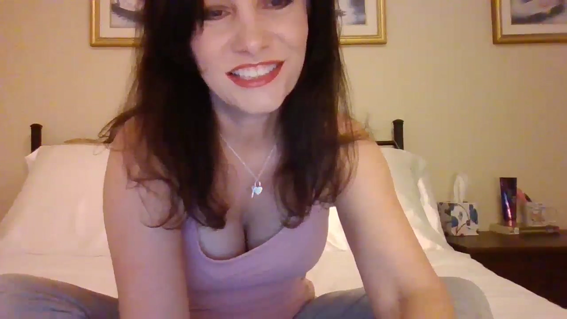 Gallery image thumbnail from LVDOLL's myfreecams stream on, 11/13/2024, 03:13 image 10 of 20