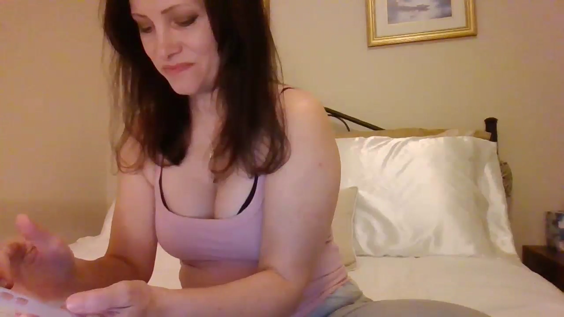 Gallery image thumbnail from LVDOLL's myfreecams stream on, 11/13/2024, 05:45 image 6 of 20