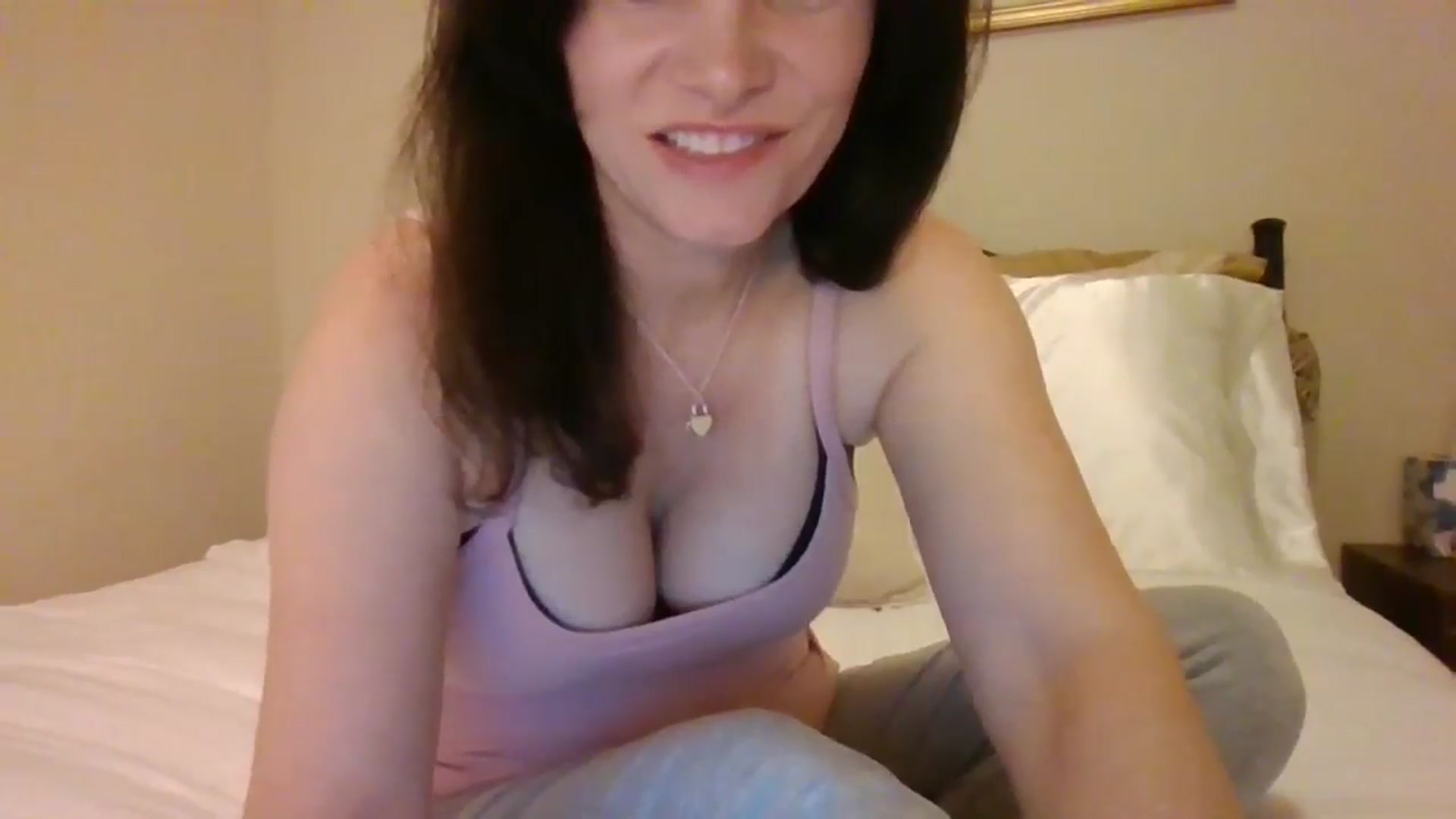 Gallery image thumbnail from LVDOLL's myfreecams stream on, 11/13/2024, 06:39 image 6 of 20