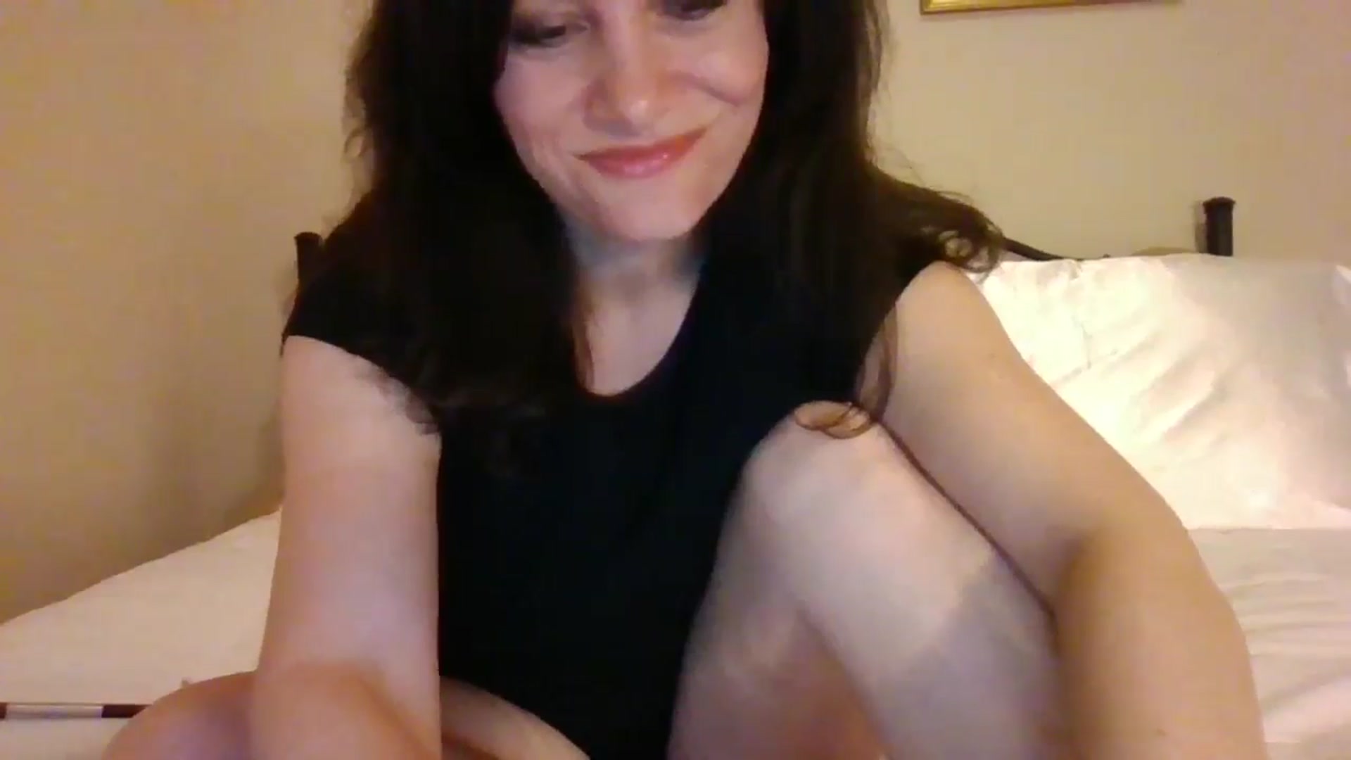 Gallery image thumbnail from LVDOLL's myfreecams stream on, 11/14/2024, 06:23 image 17 of 20