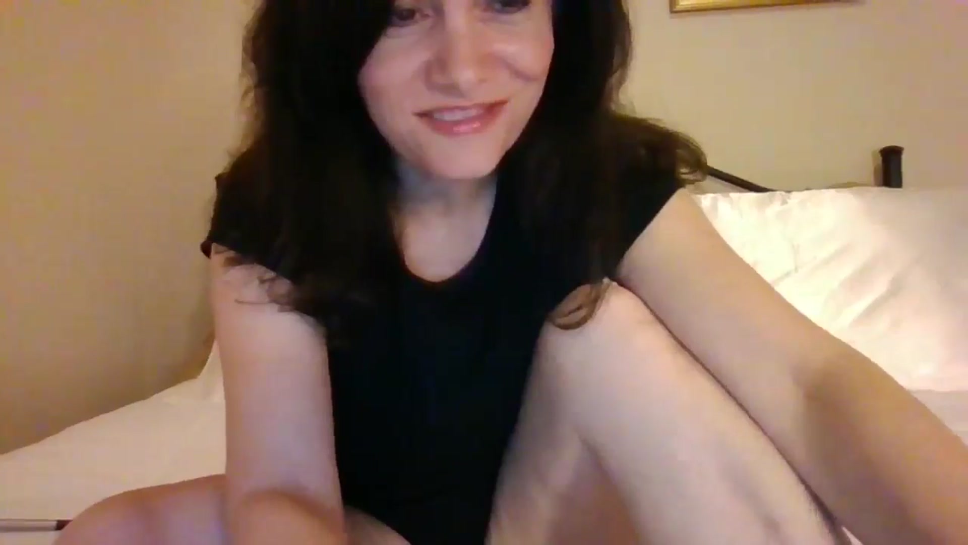 Gallery image thumbnail from LVDOLL's myfreecams stream on, 11/14/2024, 06:23 image 14 of 20