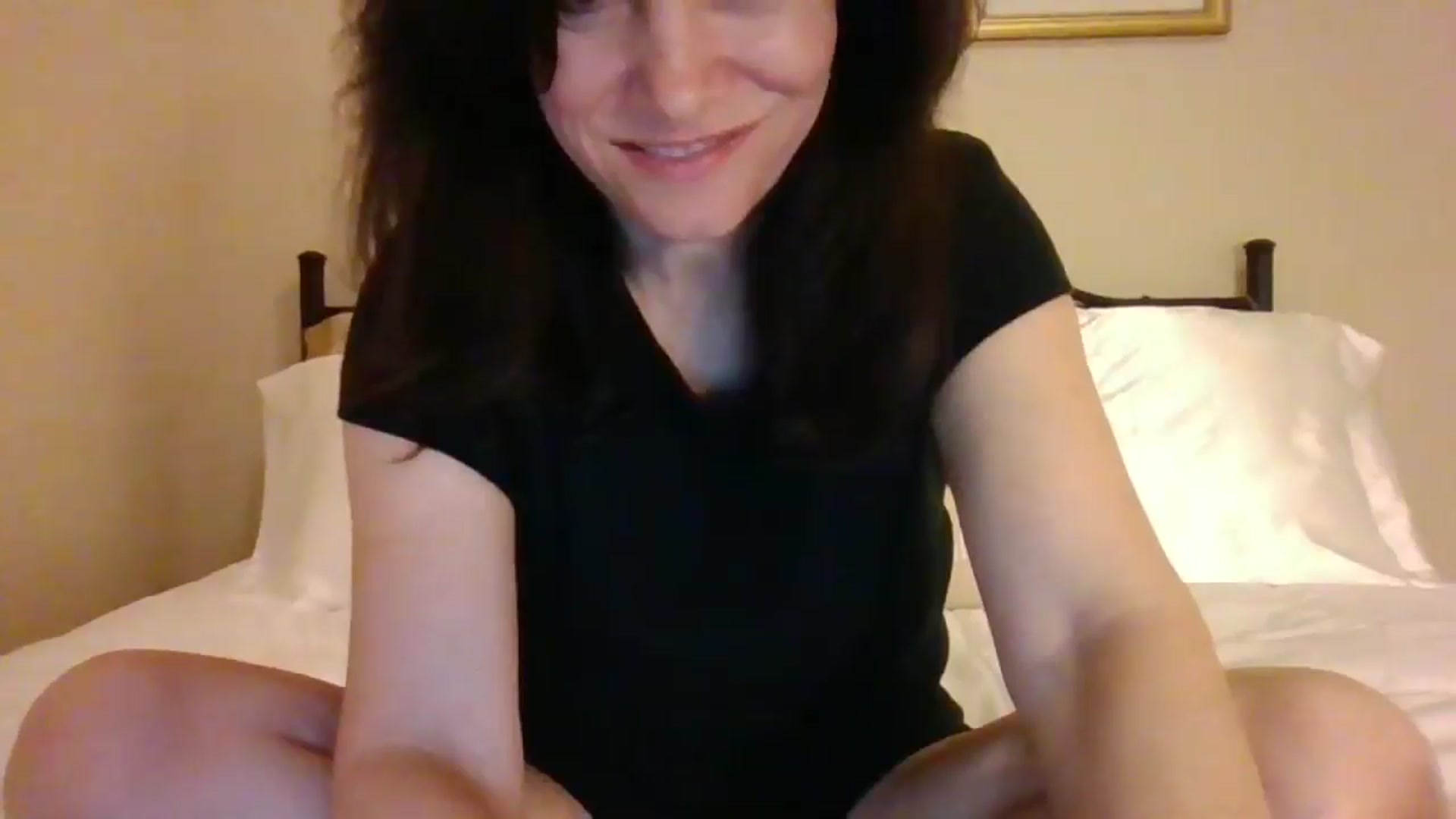 Gallery image thumbnail from LVDOLL's myfreecams stream on, 11/14/2024, 07:46 image 8 of 20