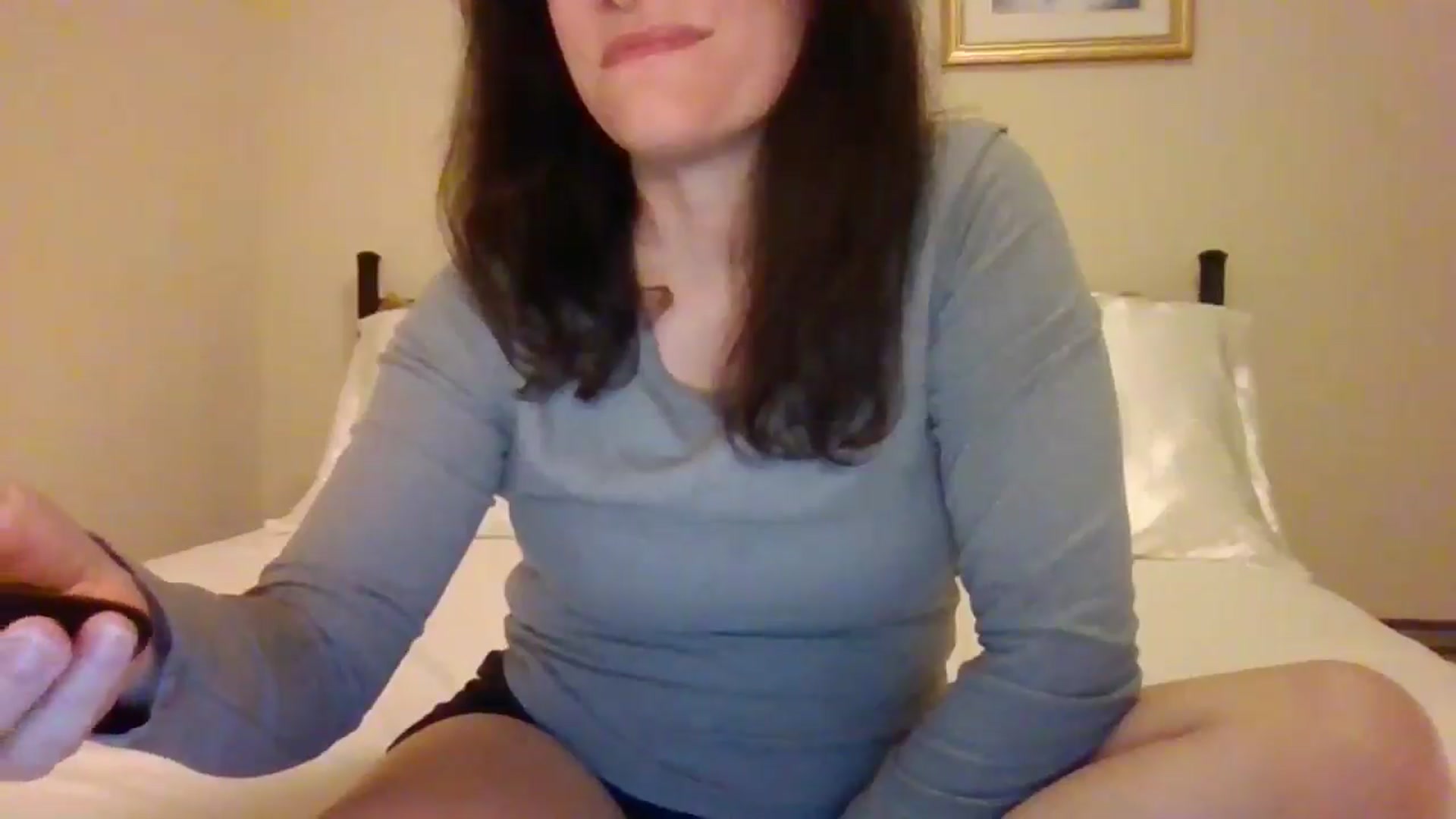 Gallery image thumbnail from LVDOLL's myfreecams stream on, 11/15/2024, 07:00 image 10 of 20