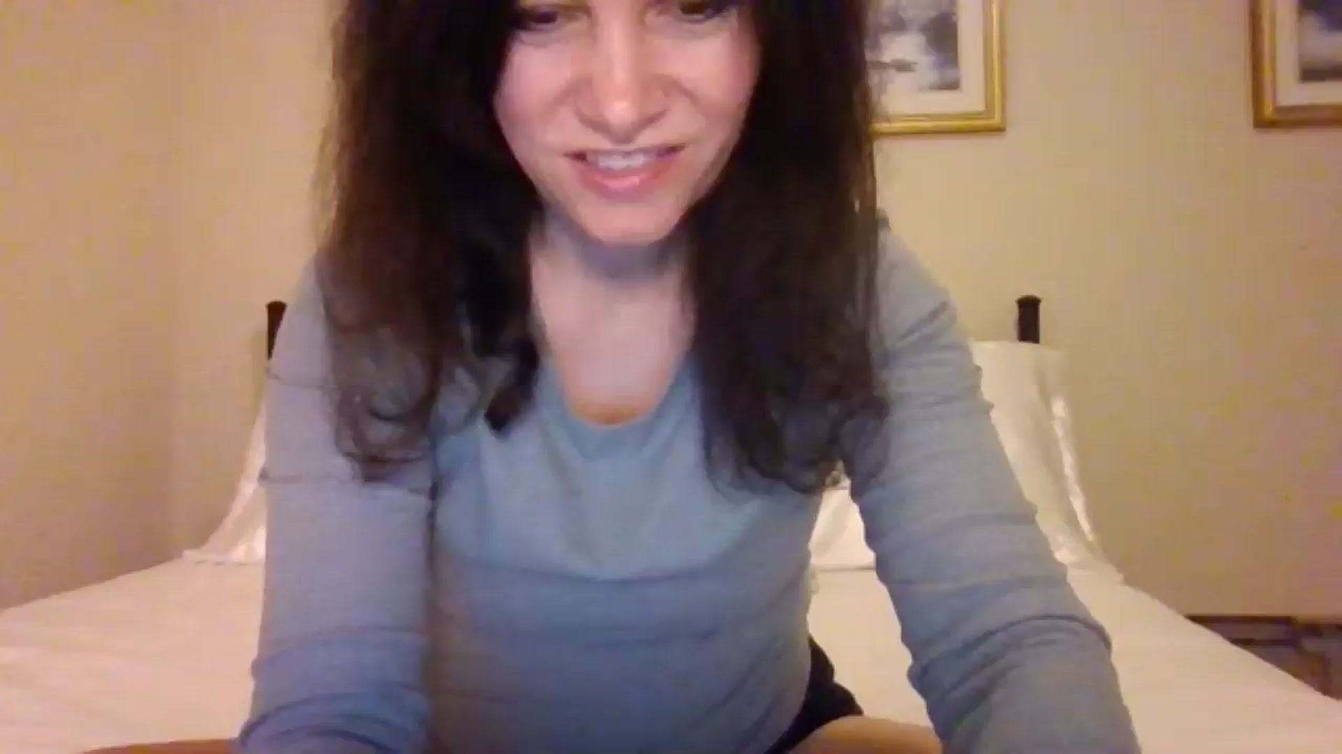 Gallery image thumbnail from LVDOLL's myfreecams stream on, 11/15/2024, 07:00 image 1 of 20