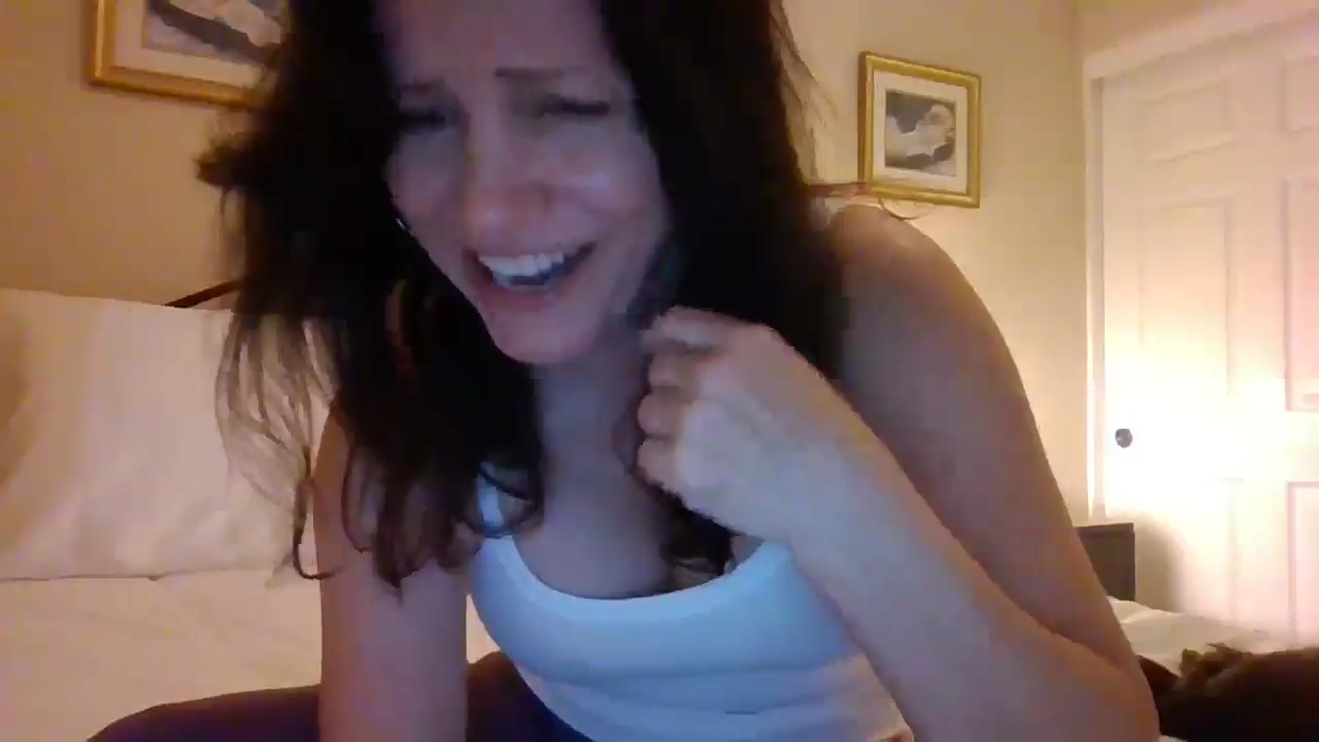 Gallery image thumbnail from LVDOLL's myfreecams stream on, 11/17/2024, 03:03 image 4 of 20