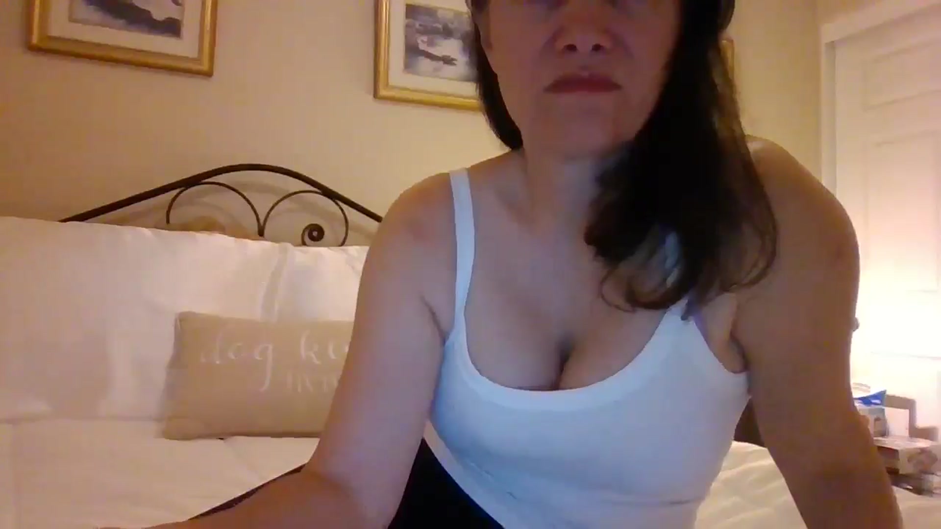 Gallery image thumbnail from LVDOLL's myfreecams stream on, 11/19/2024, 04:52 image 6 of 20