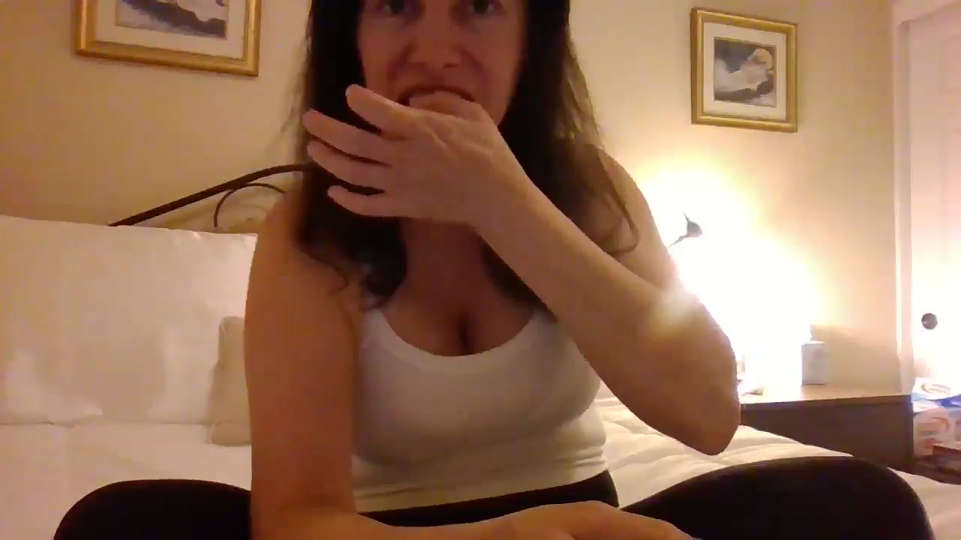 Gallery image thumbnail from LVDOLL's myfreecams stream on, 11/19/2024, 04:52 image 10 of 20