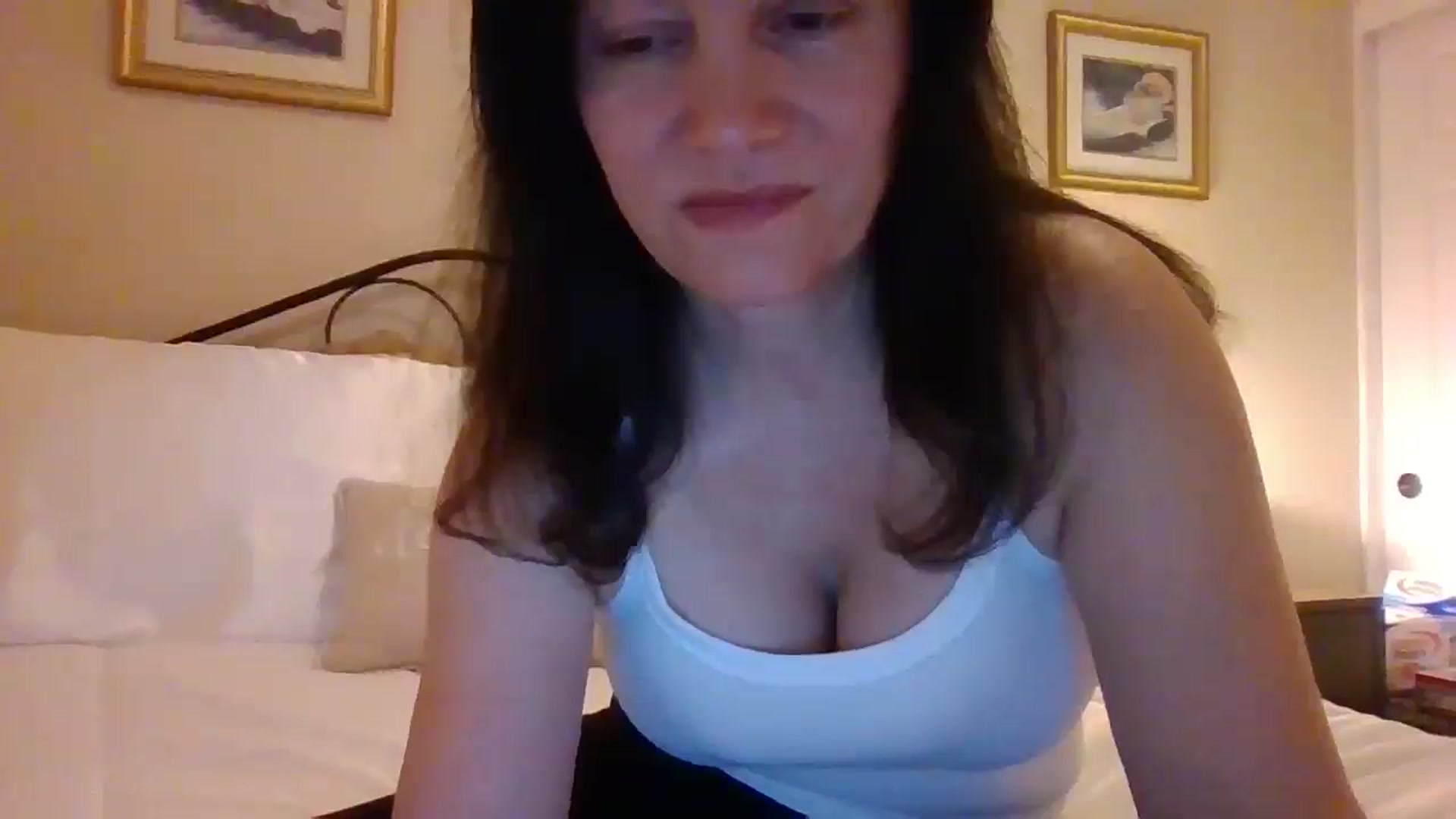 Gallery image thumbnail from LVDOLL's myfreecams stream on, 11/19/2024, 04:52 image 13 of 20