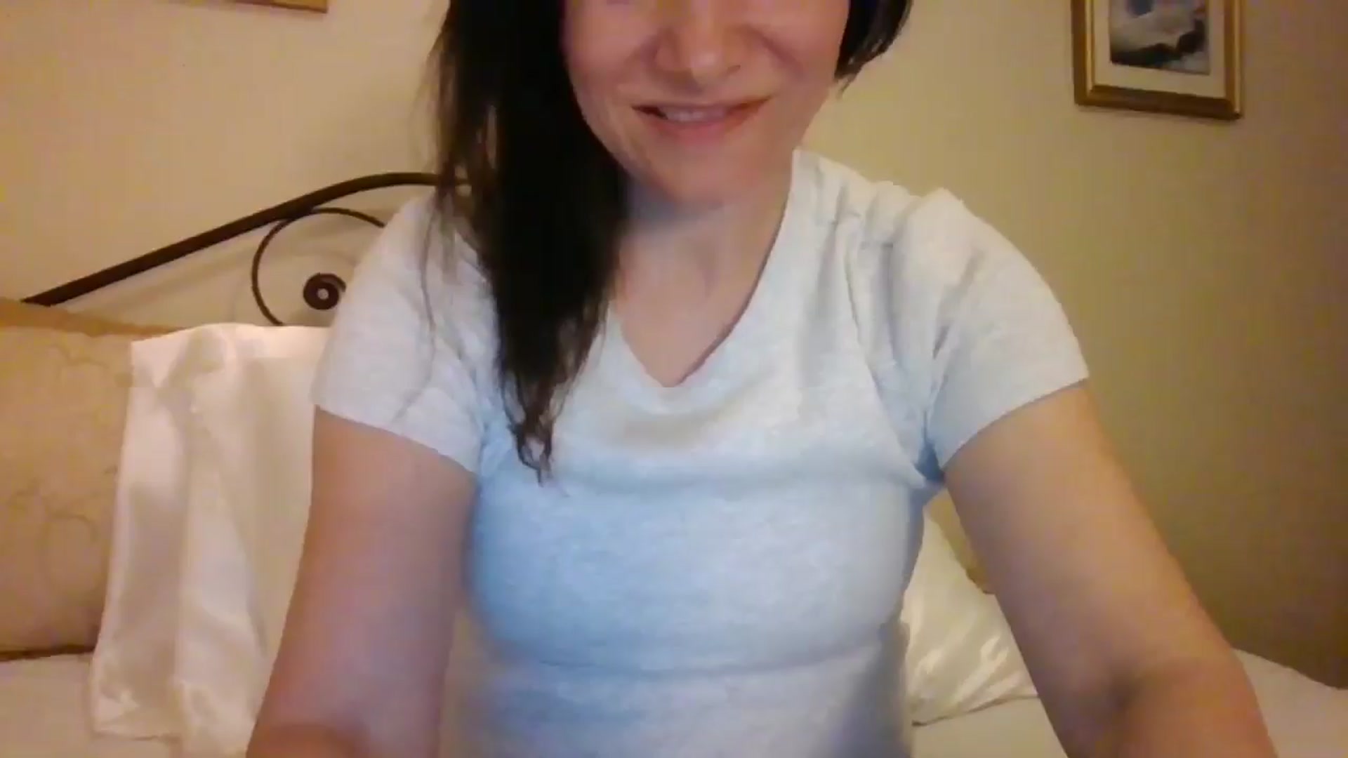 Gallery image thumbnail from LVDOLL's myfreecams stream on, 11/20/2024, 06:07 image 2 of 20