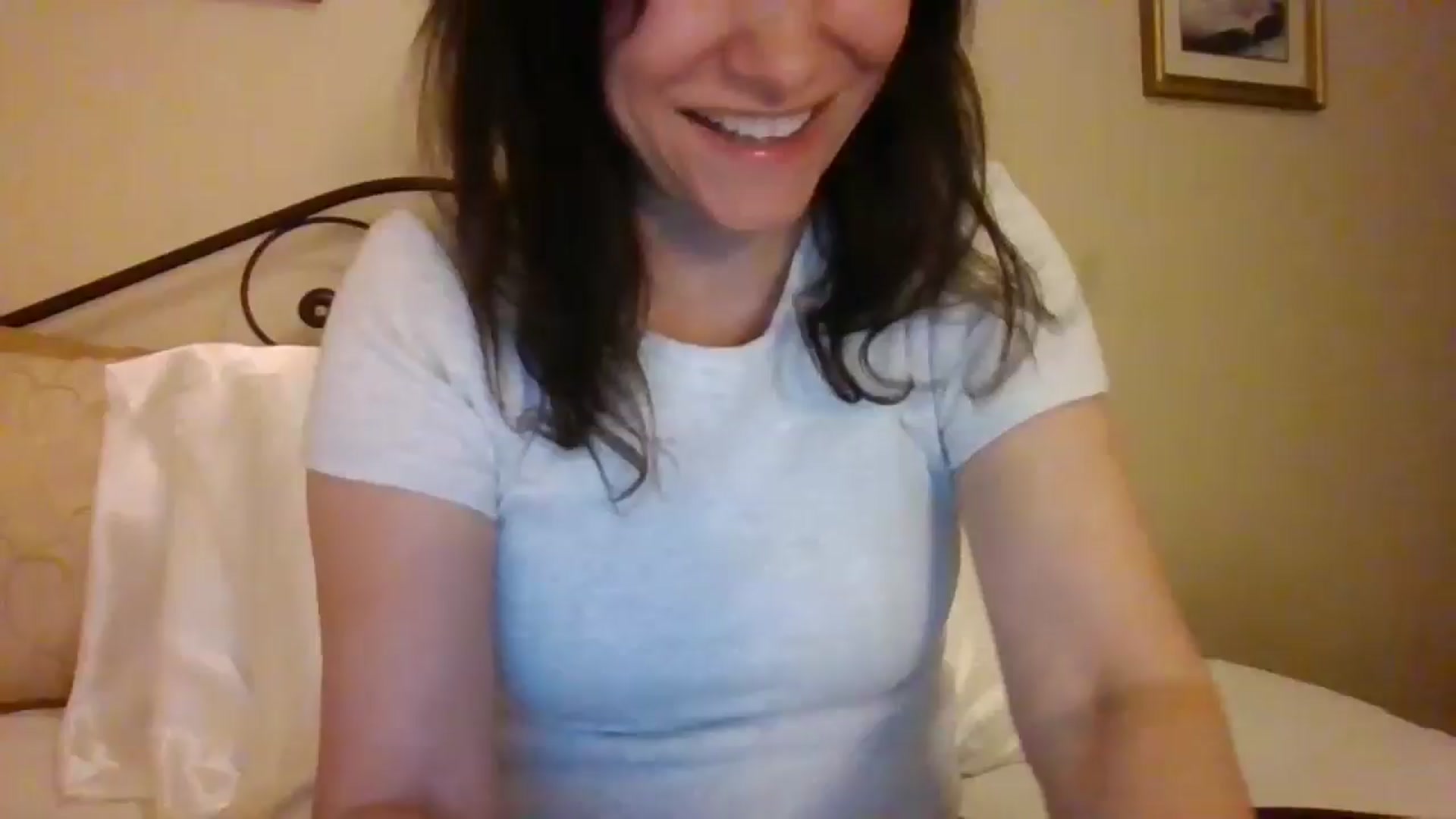 Gallery image thumbnail from LVDOLL's myfreecams stream on, 11/20/2024, 06:07 image 1 of 20