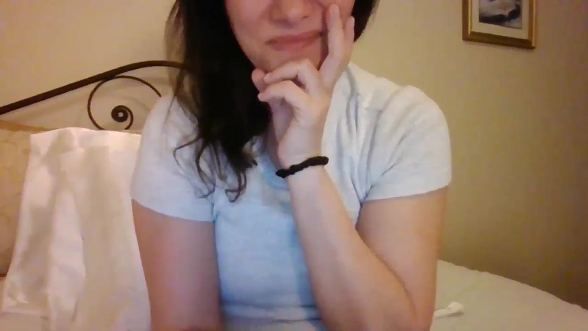 Gallery image thumbnail from LVDOLL's myfreecams stream on, 11/20/2024, 06:07 image 14 of 20