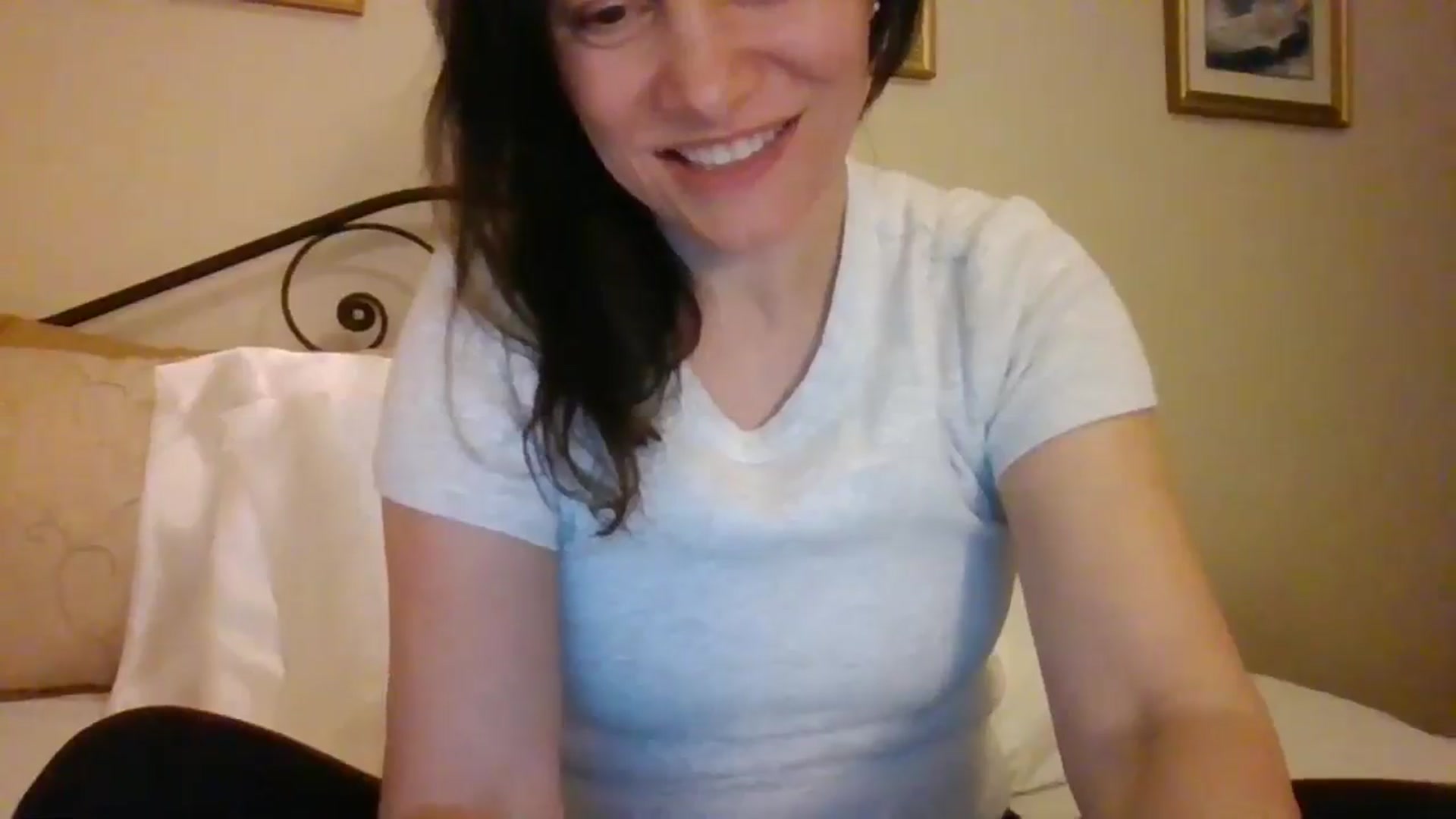 Gallery image thumbnail from LVDOLL's myfreecams stream on, 11/20/2024, 06:07 image 6 of 20