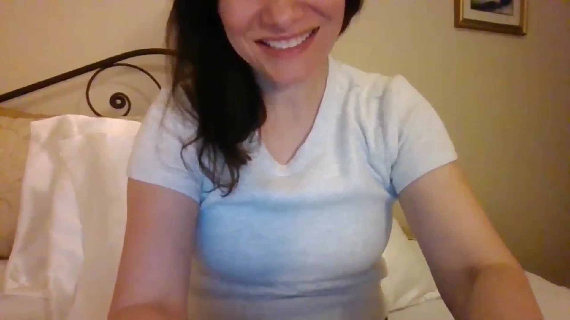 Gallery image thumbnail from LVDOLL's myfreecams stream on, 11/20/2024, 06:07 image 12 of 20