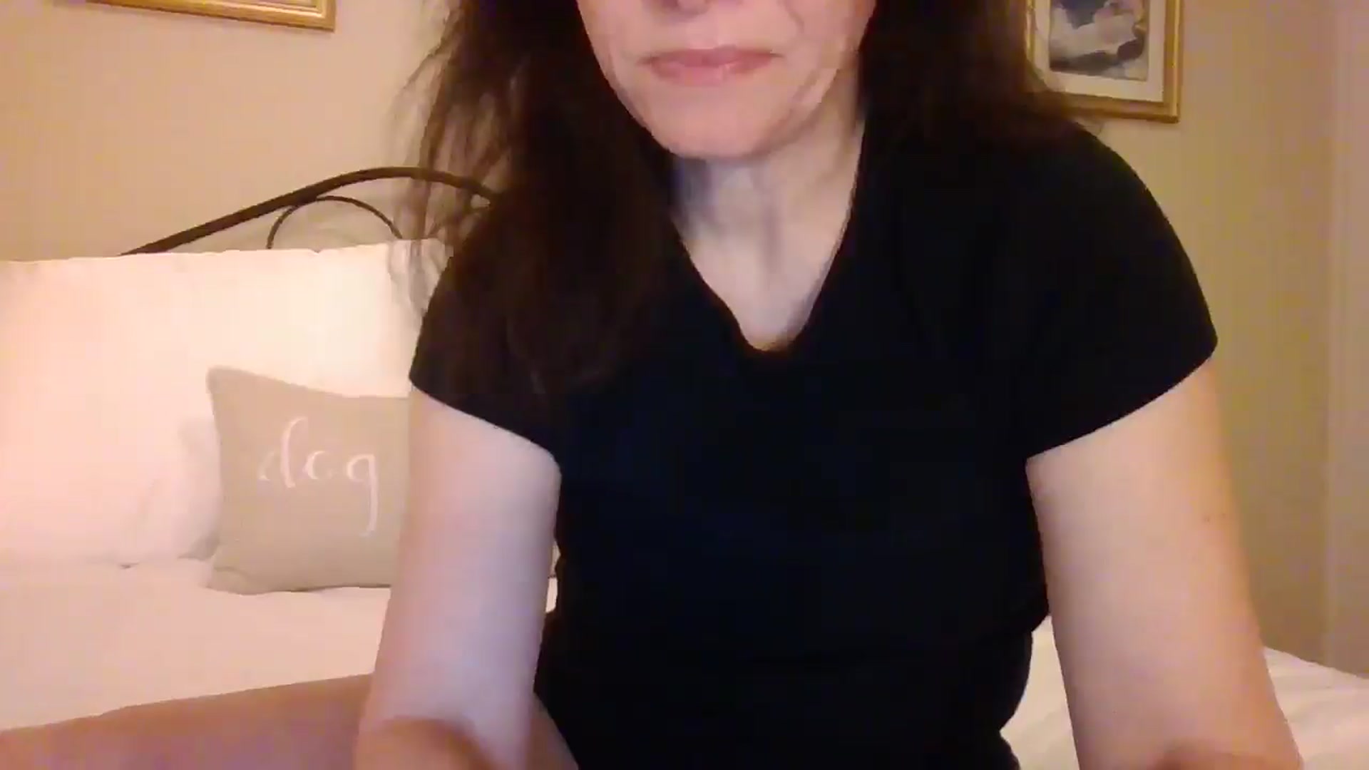 Gallery image thumbnail from LVDOLL's myfreecams stream on, 11/21/2024, 03:24 image 6 of 20