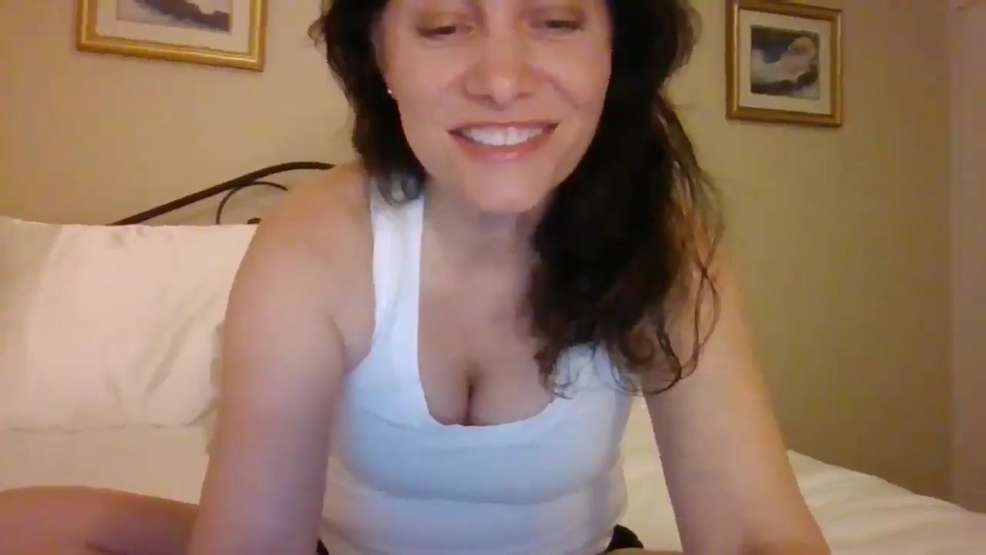 Gallery image thumbnail from LVDOLL's myfreecams stream on, 11/22/2024, 04:42 image 7 of 20