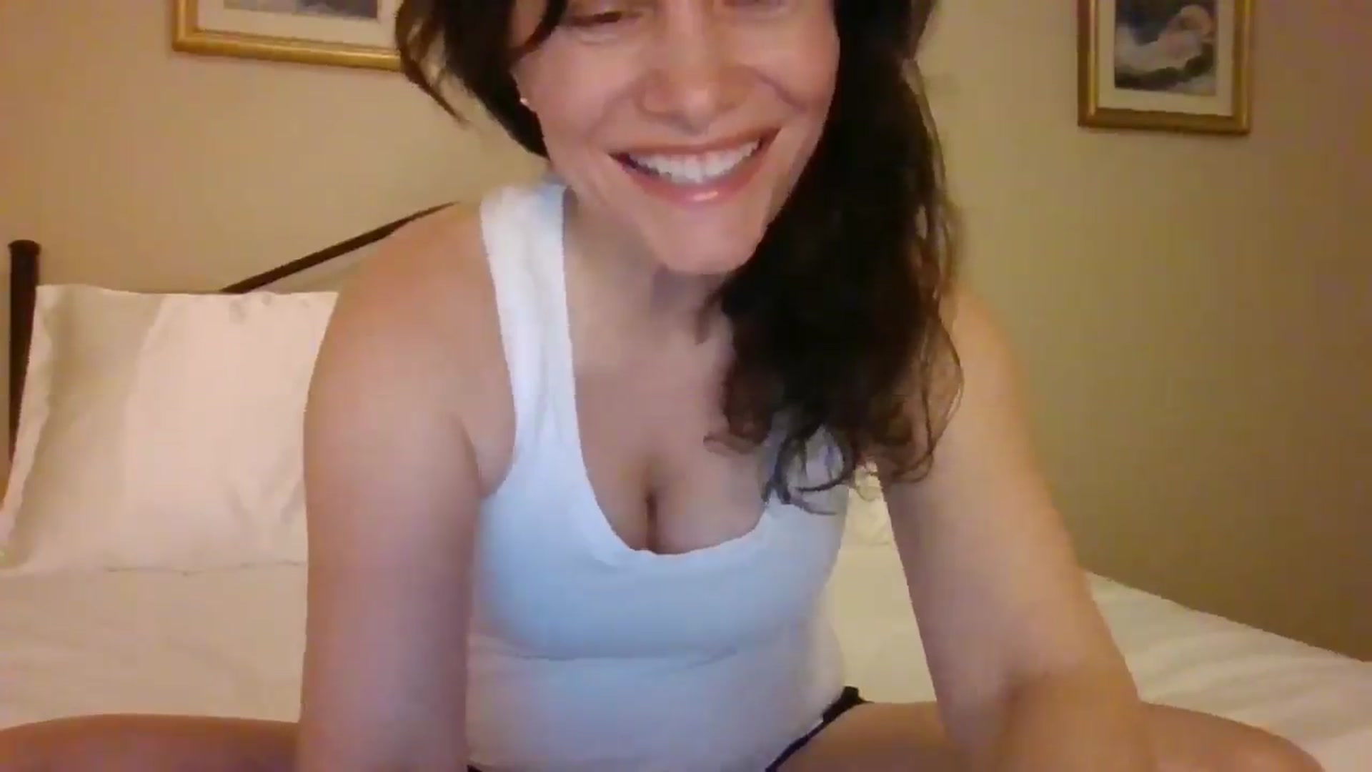 Gallery image thumbnail from LVDOLL's myfreecams stream on, 11/22/2024, 05:05 image 5 of 20