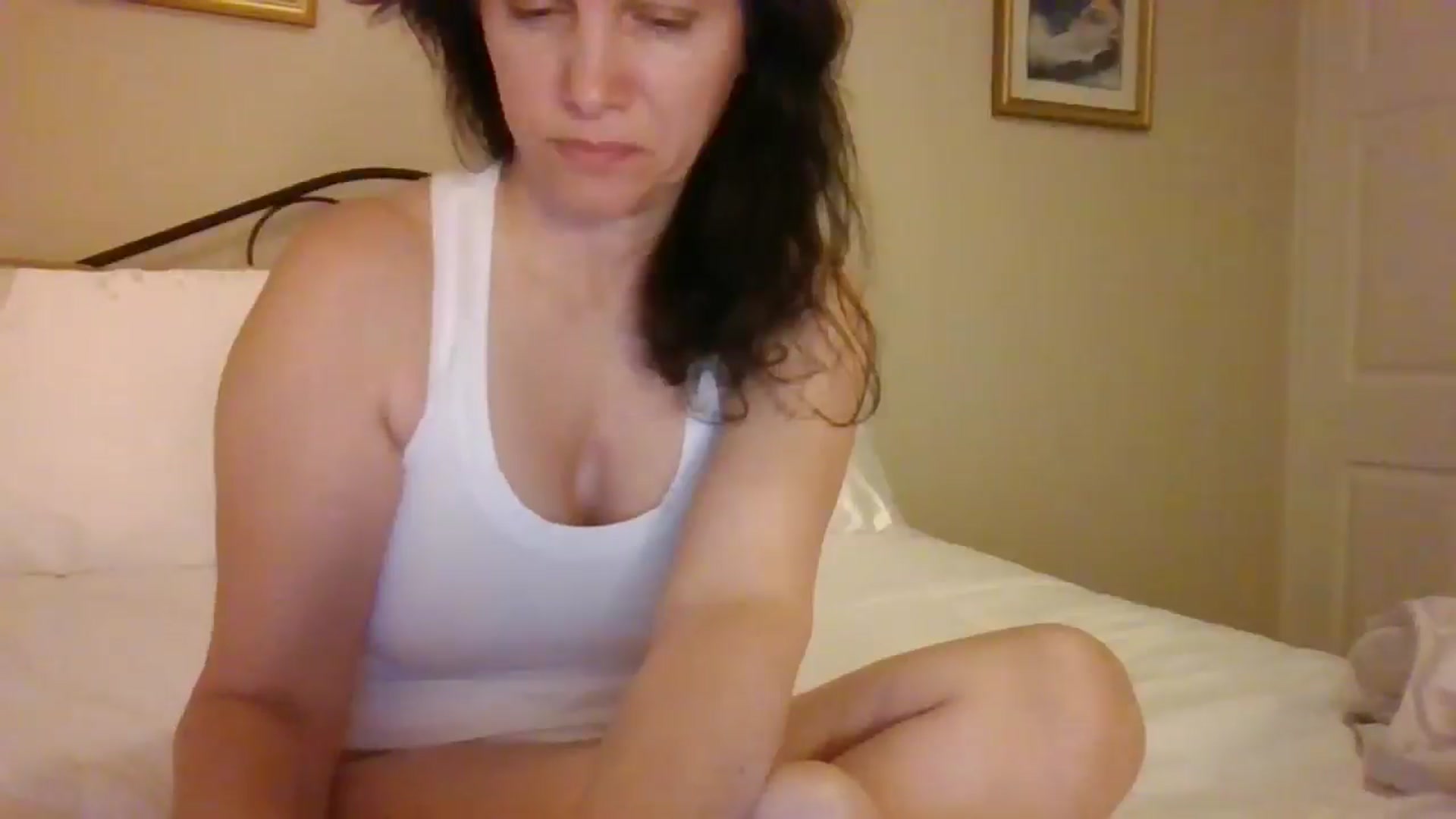 Gallery image thumbnail from LVDOLL's myfreecams stream on, 11/22/2024, 07:04 image 2 of 20