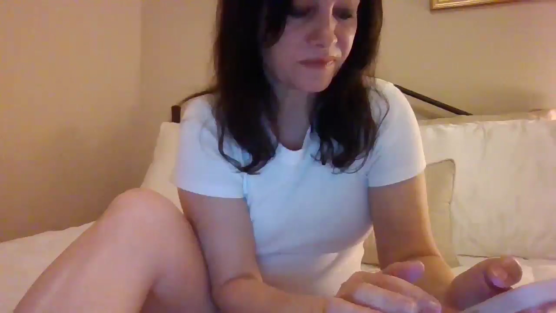 Gallery image thumbnail from LVDOLL's myfreecams stream on, 11/23/2024, 05:49 image 2 of 20