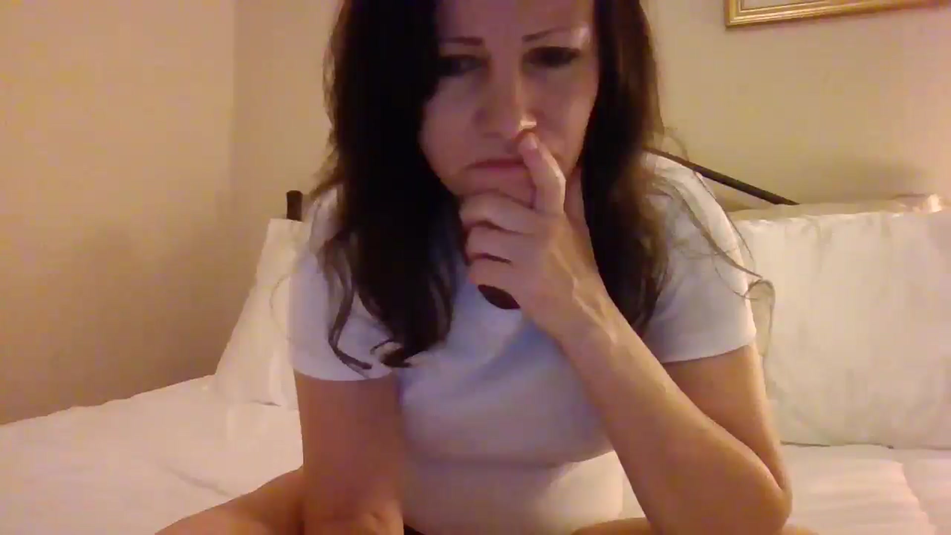 Gallery image thumbnail from LVDOLL's myfreecams stream on, 11/23/2024, 05:49 image 6 of 20