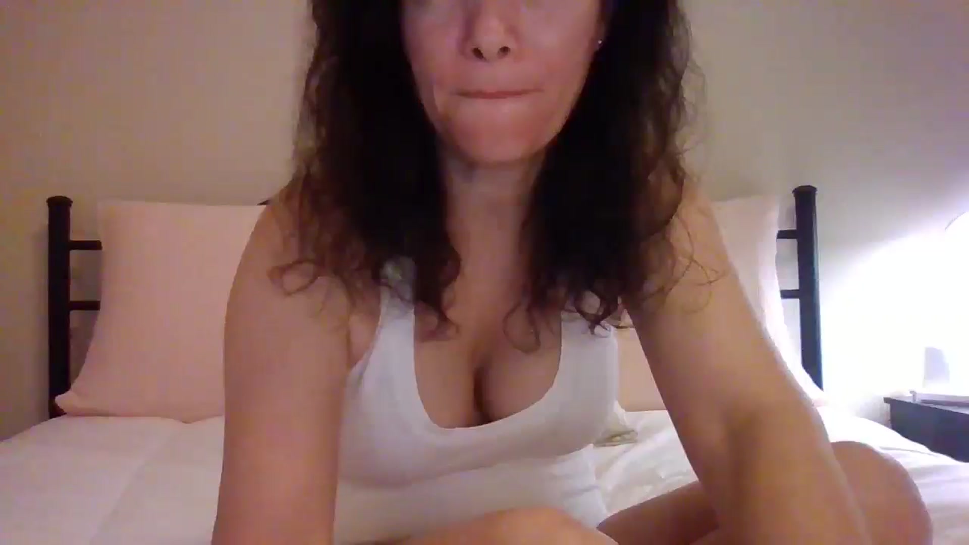 Gallery image thumbnail from LVDOLL's myfreecams stream on, 11/25/2024, 04:56 image 19 of 20