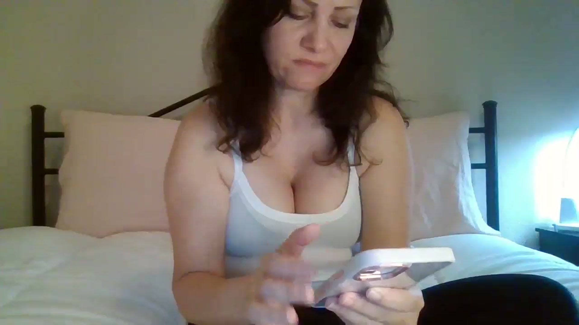 Gallery image thumbnail from LVDOLL's myfreecams stream on, 11/26/2024, 06:04 image 11 of 20
