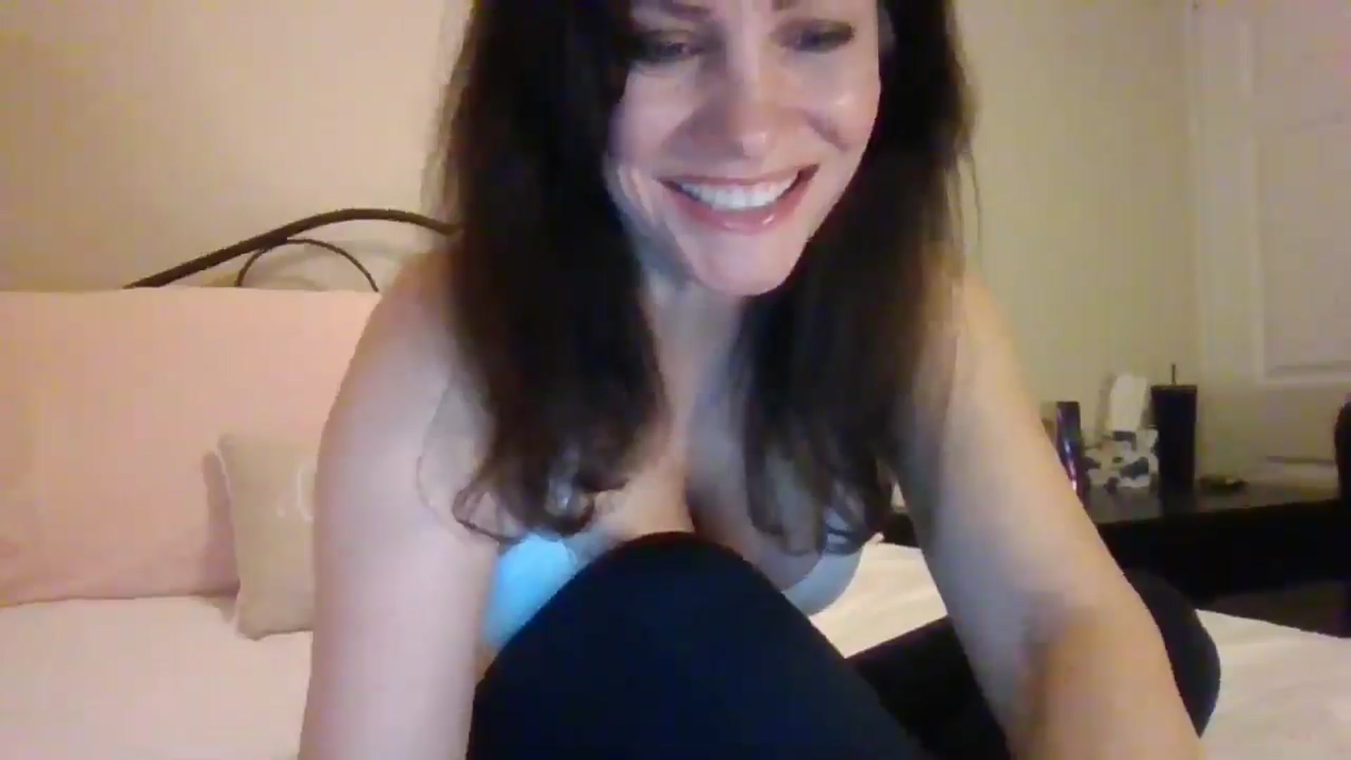 Gallery image thumbnail from LVDOLL's myfreecams stream on, 11/27/2024, 02:42 image 4 of 20